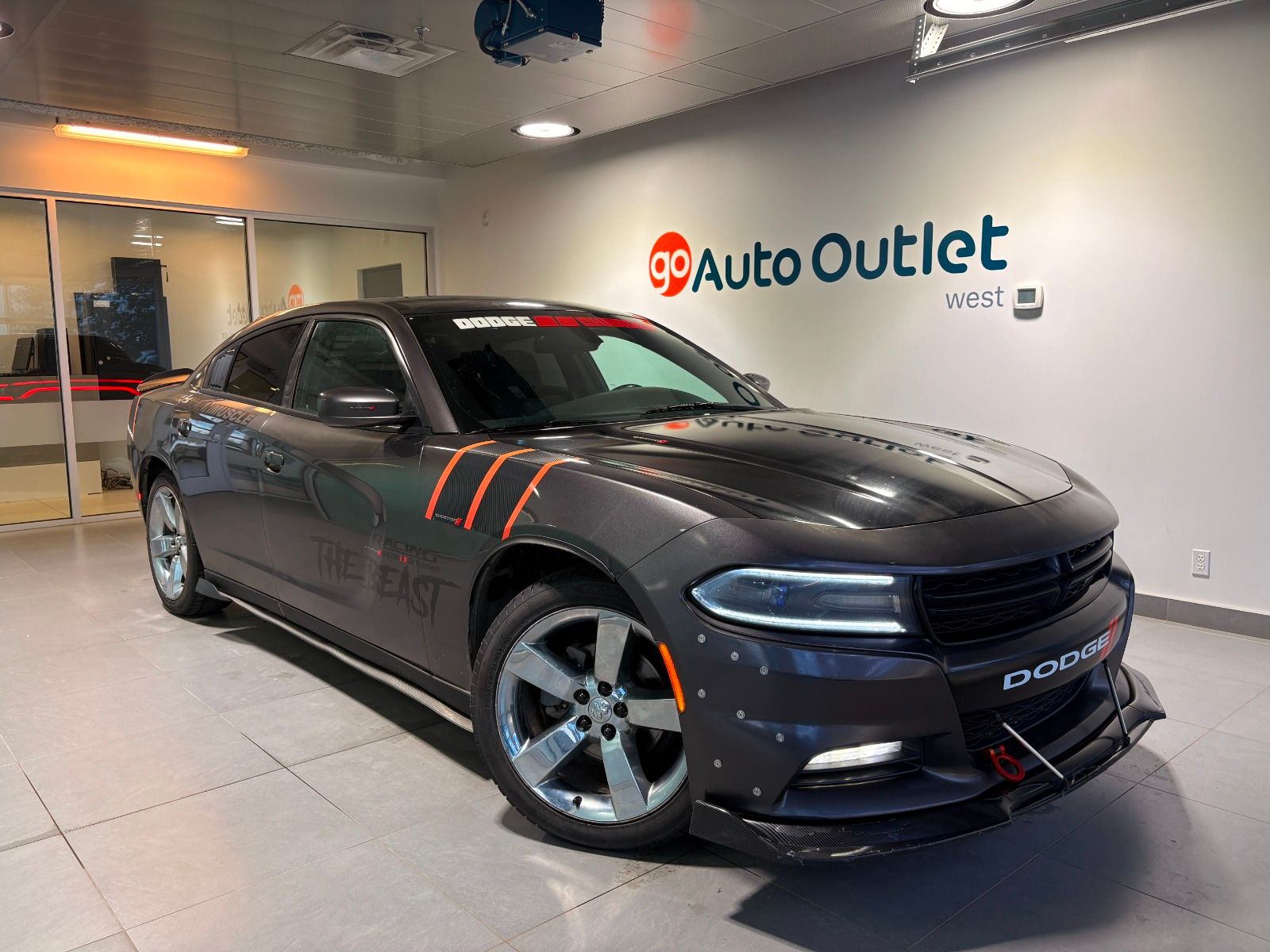 2015 Dodge Charger Sedan Rear-Wheel Drive 8-Speed Automatic
