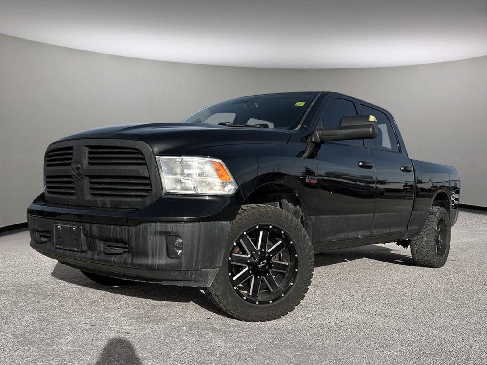  2017 RAM 1500 Pickup Truck Four-Wheel Drive 8-Speed Automatic