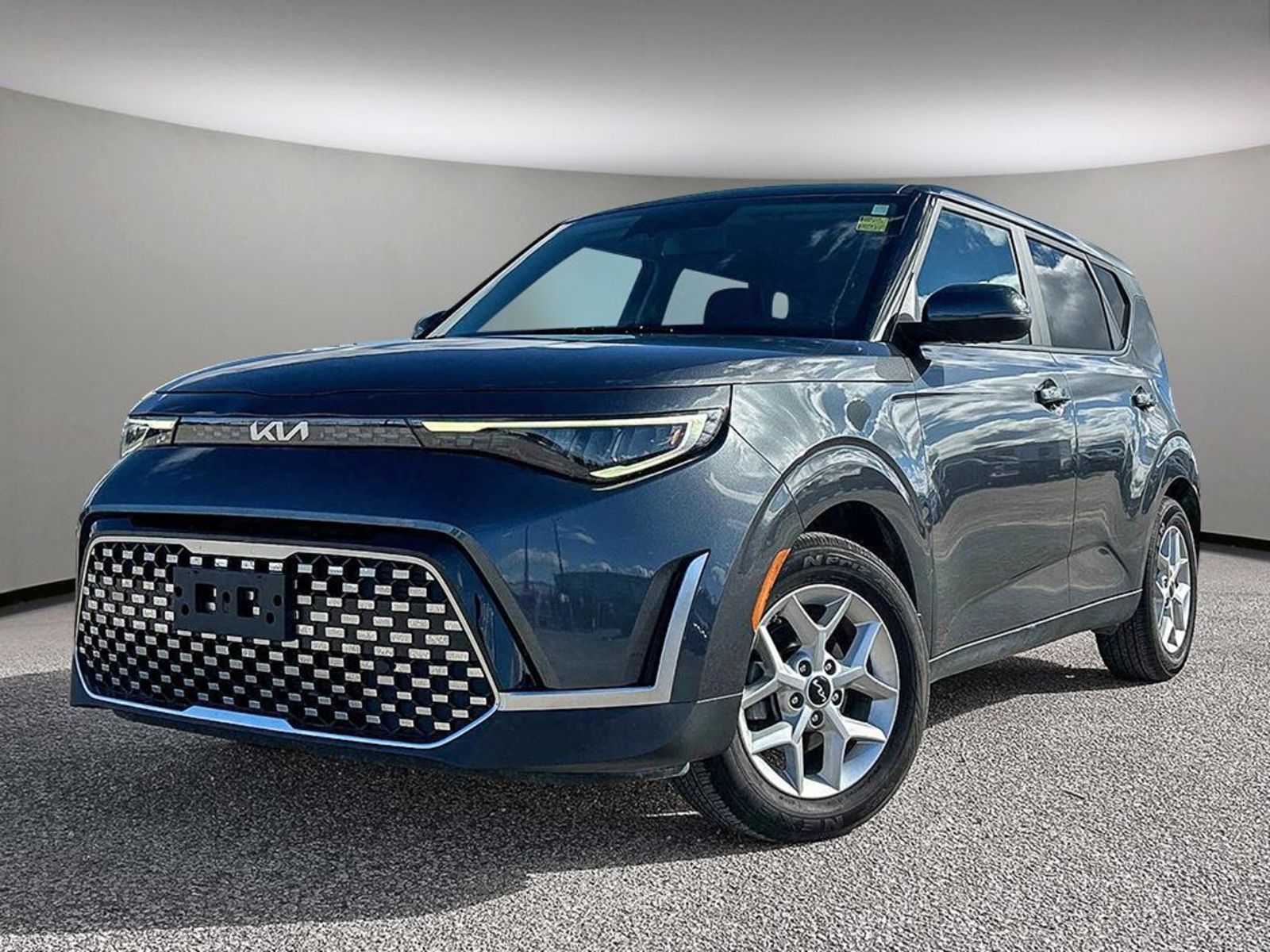  2023 Kia Soul SUV / Crossover Front-Wheel Drive Continuously Variable Transmission