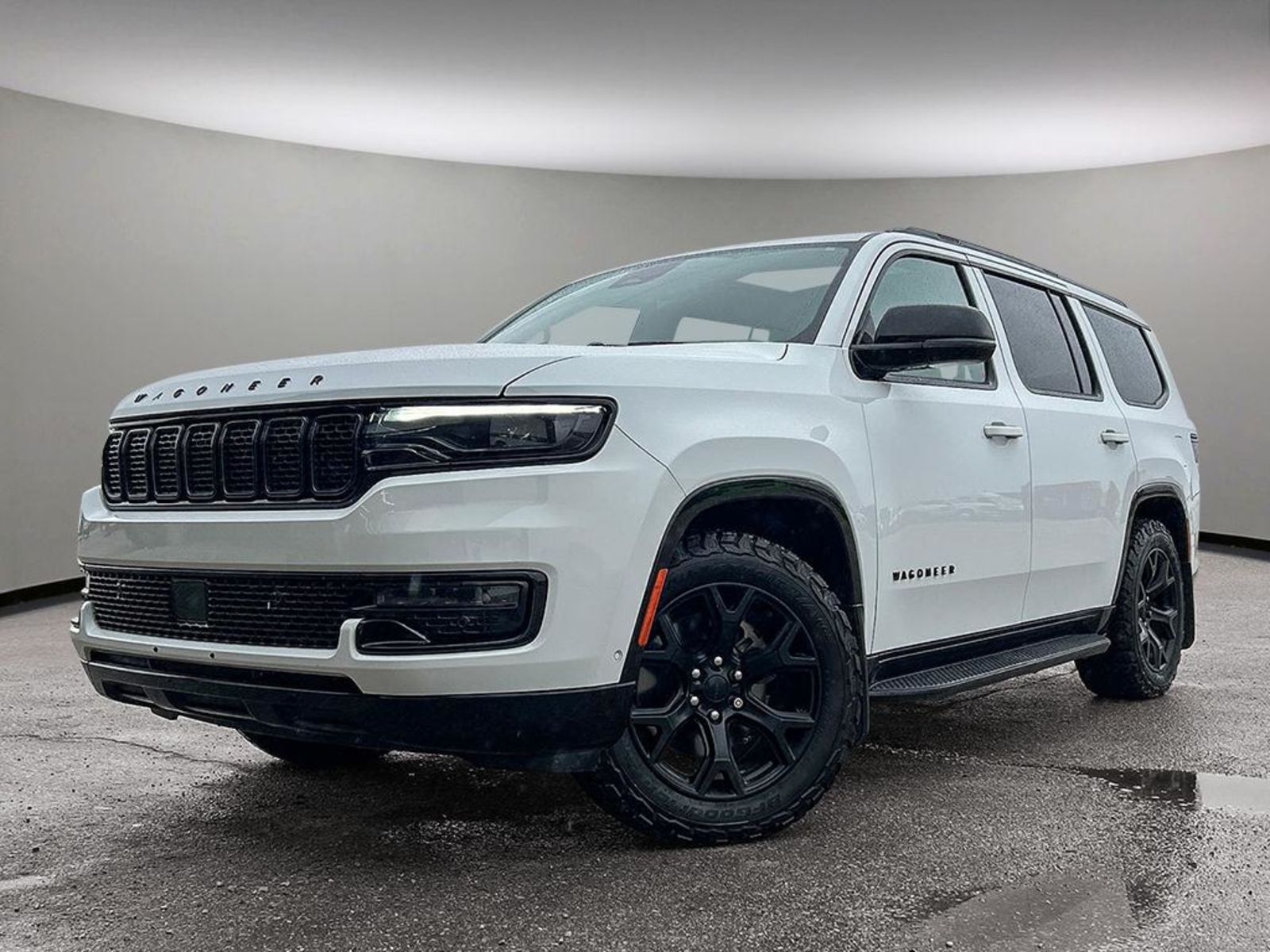  2023 Jeep Wagoneer SUV / Crossover Four-Wheel Drive 8-Speed Automatic