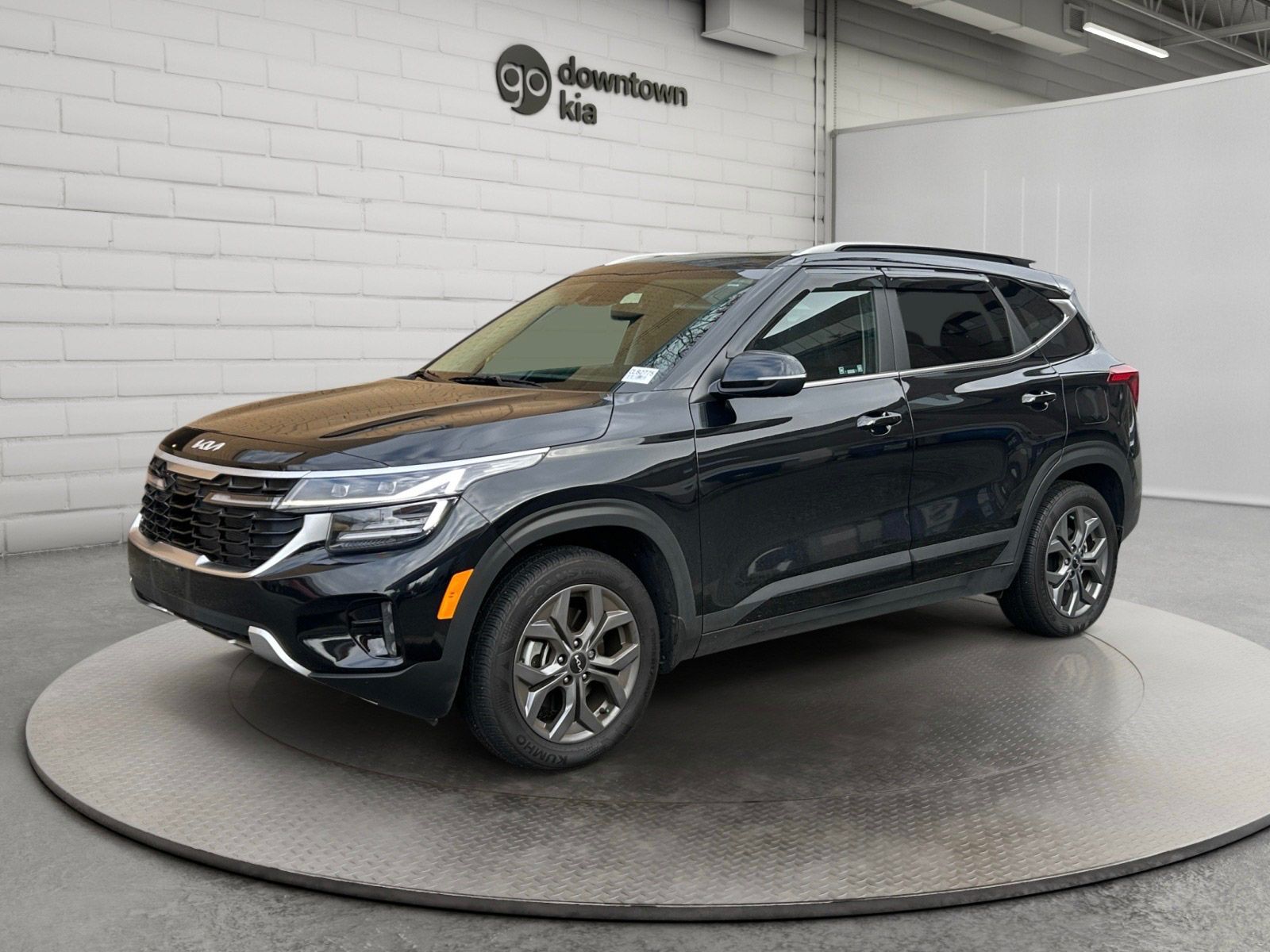  2024 Kia Seltos SUV / Crossover All-Wheel Drive Continuously Variable Transmission