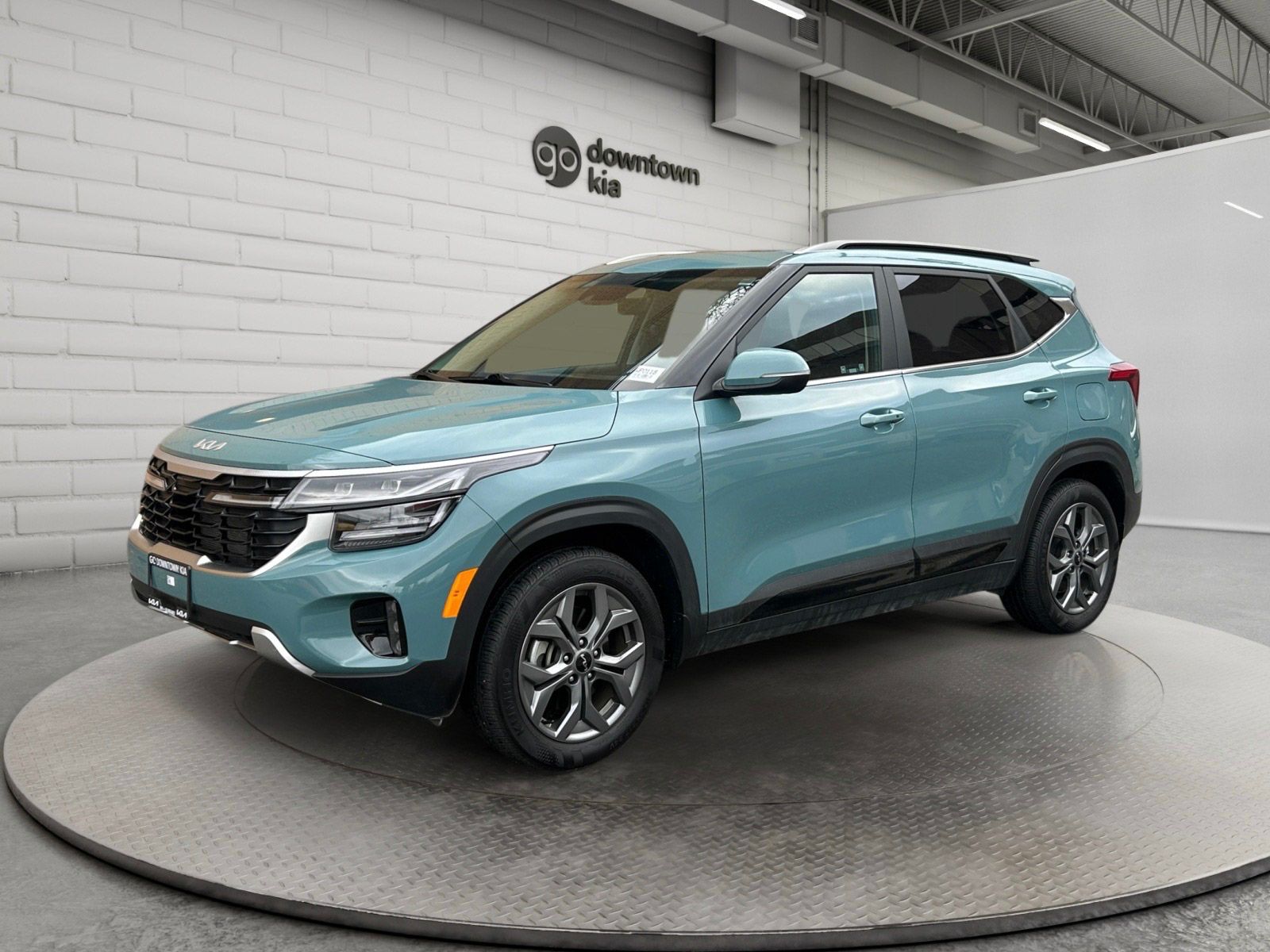 2025 Kia Seltos EX AWD