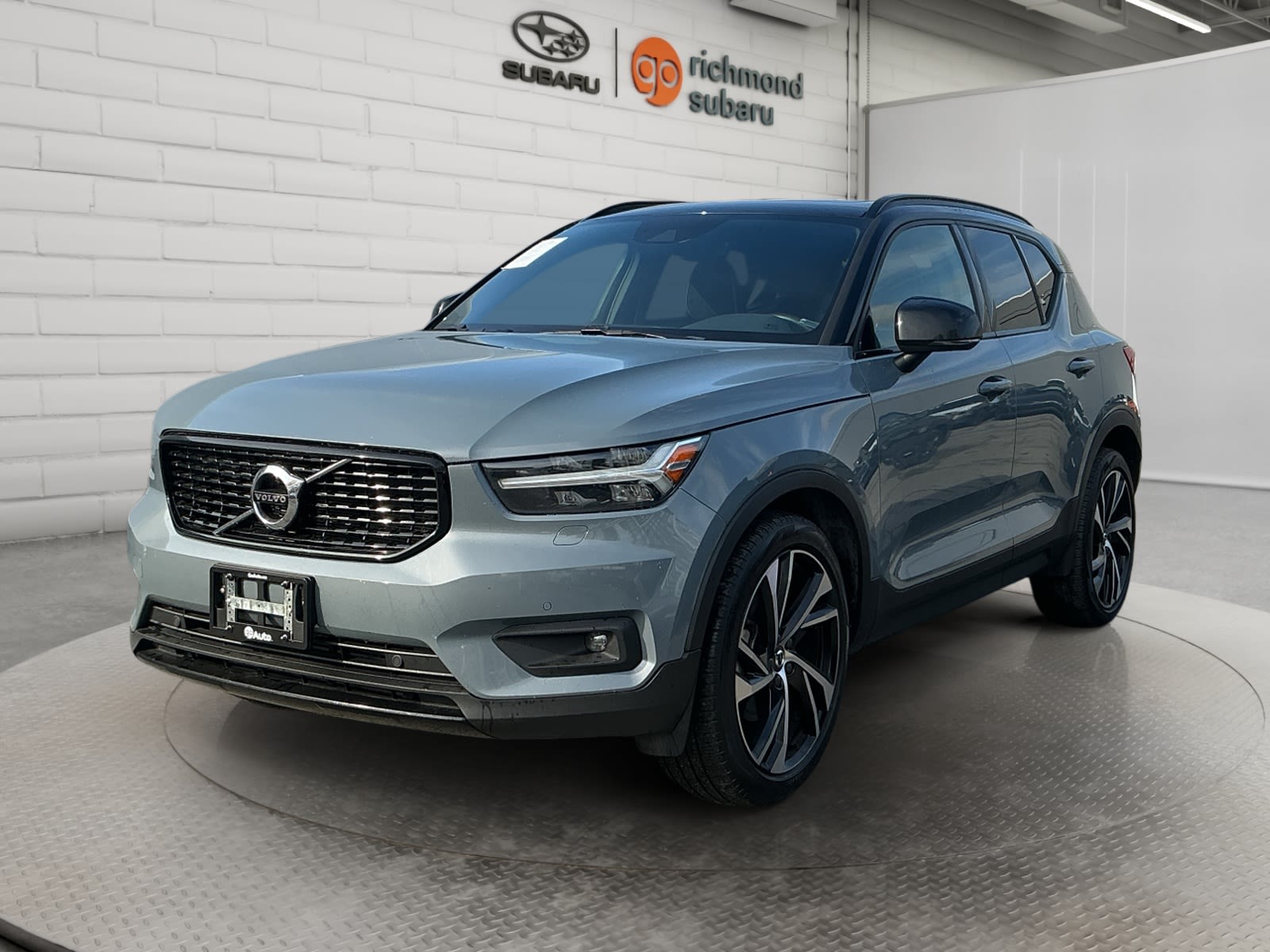 2022 Volvo XC40 SUV / Crossover All-Wheel Drive 8-Speed Automatic