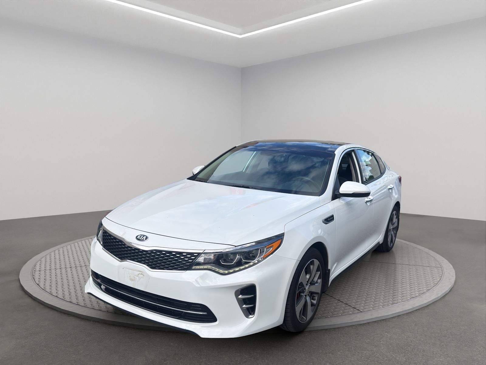  2017 Kia Optima SX Turbo Sedan Front-Wheel Drive 6-Speed Automatic