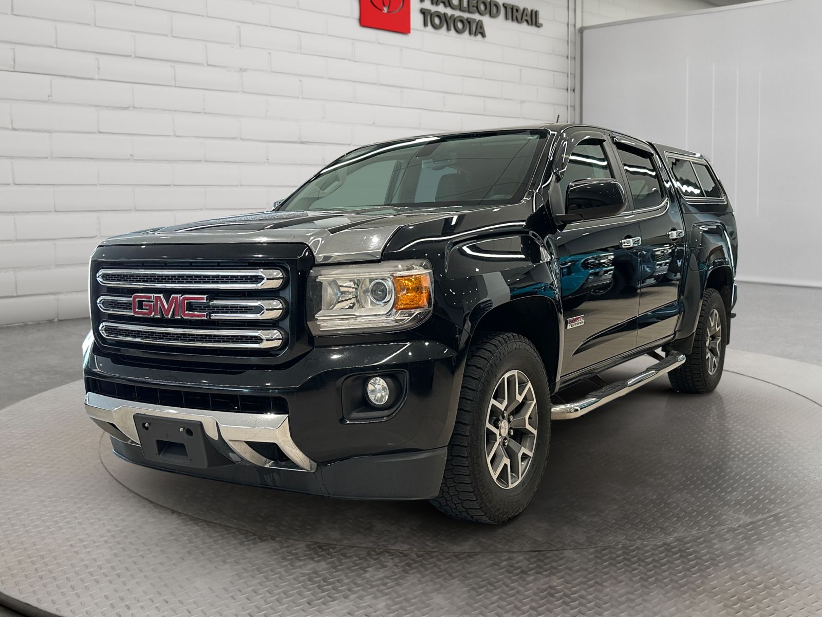 2016 GMC Canyon SLE Crew Cab 4WD