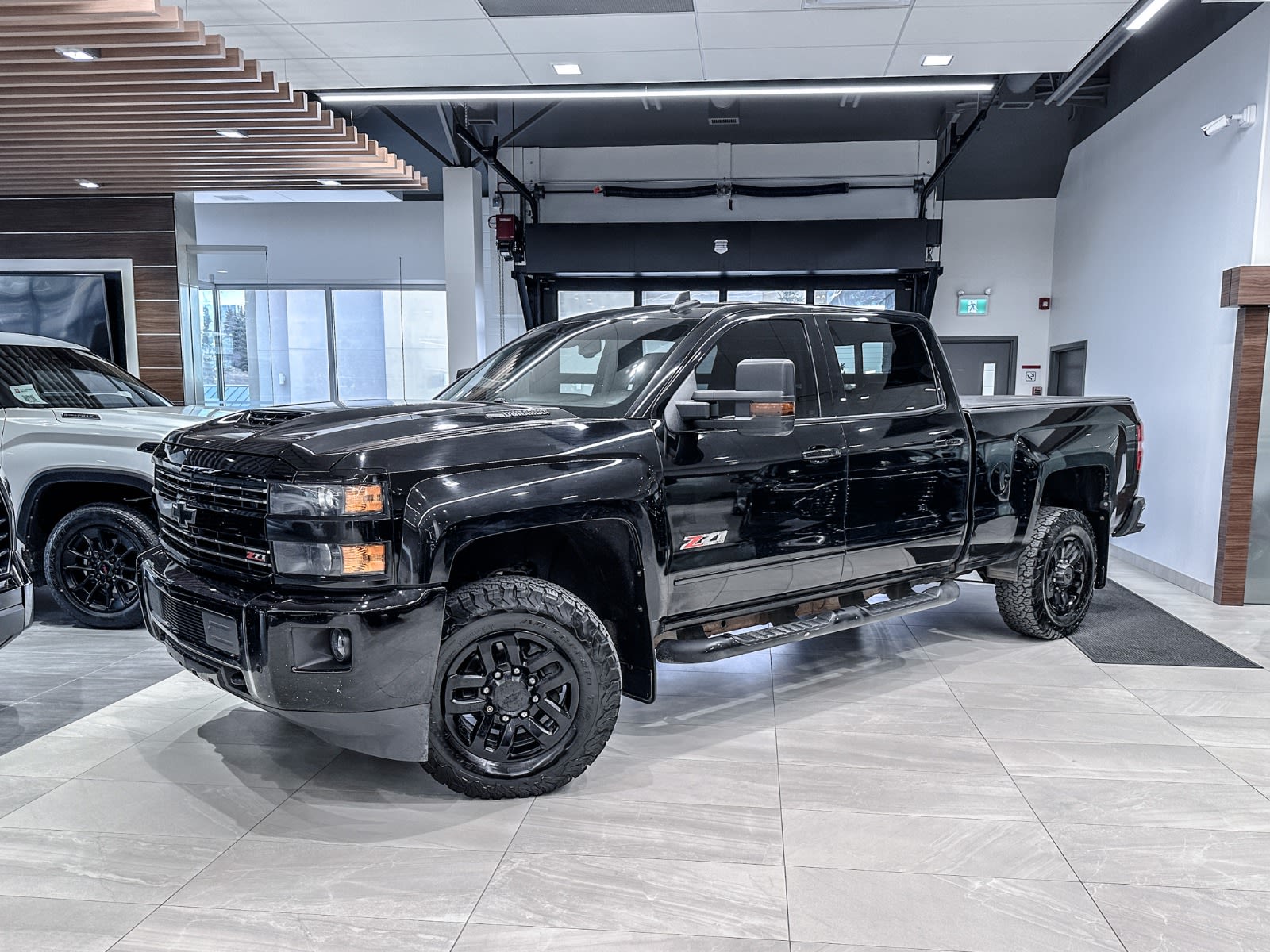 2019 Chevrolet Silverado 2500HD LTZ Crew Cab 4WD