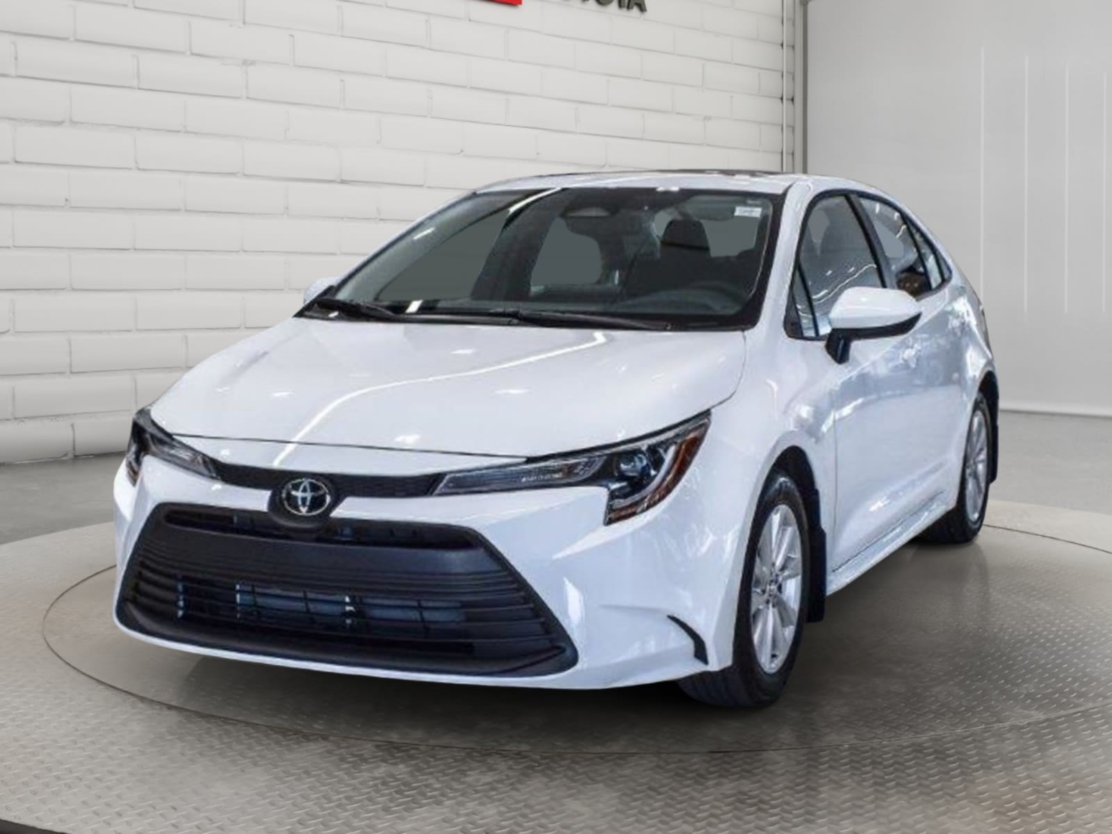 2027 Toyota Corolla LE FWD