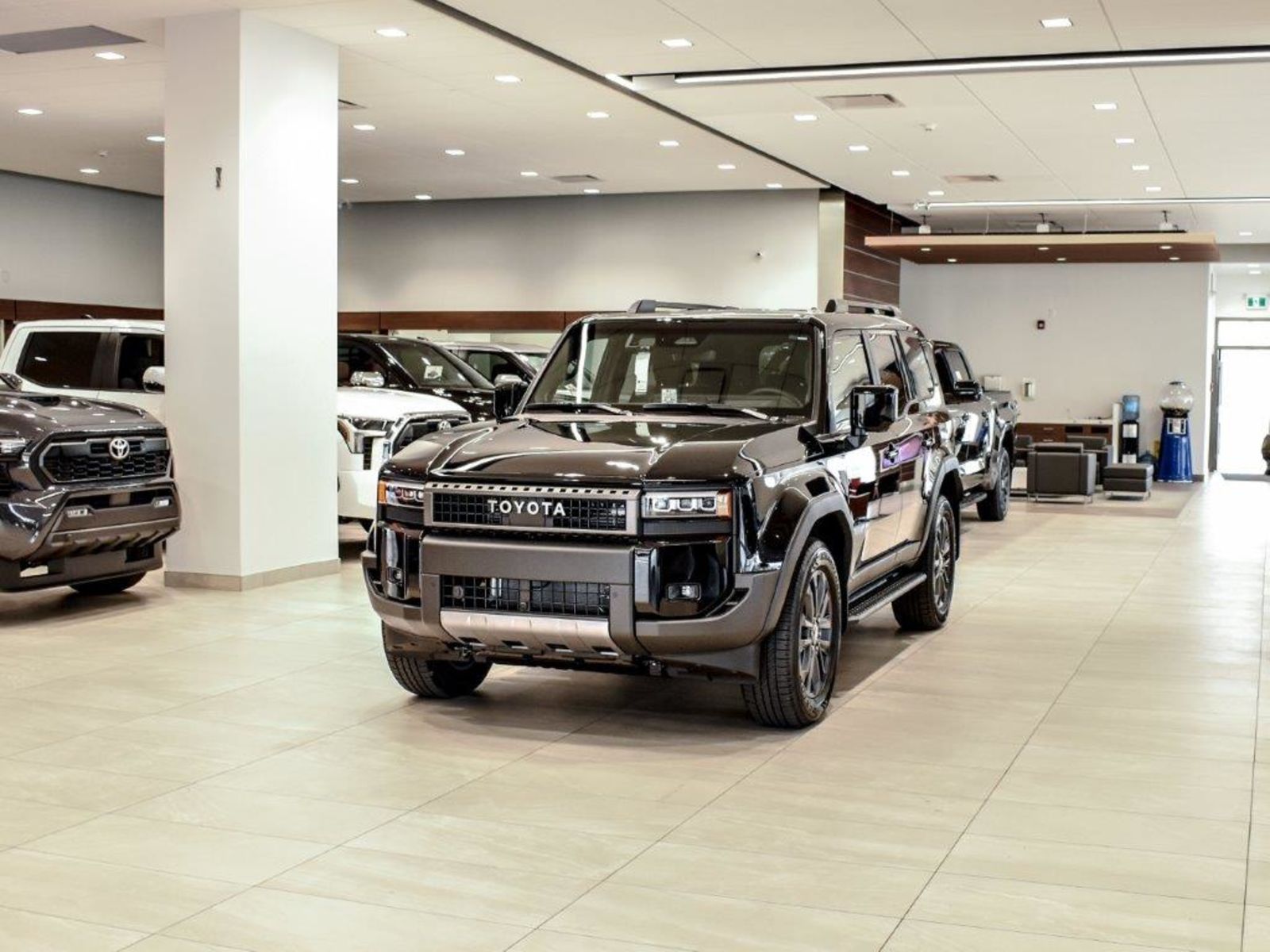 2027 Toyota Land Cruiser SUV / Crossover 8-Speed Automatic