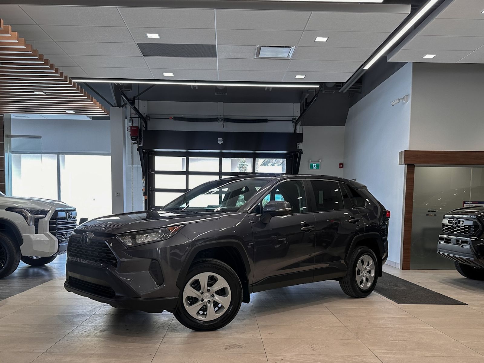 Toyota RAV4 LE AWD 2024