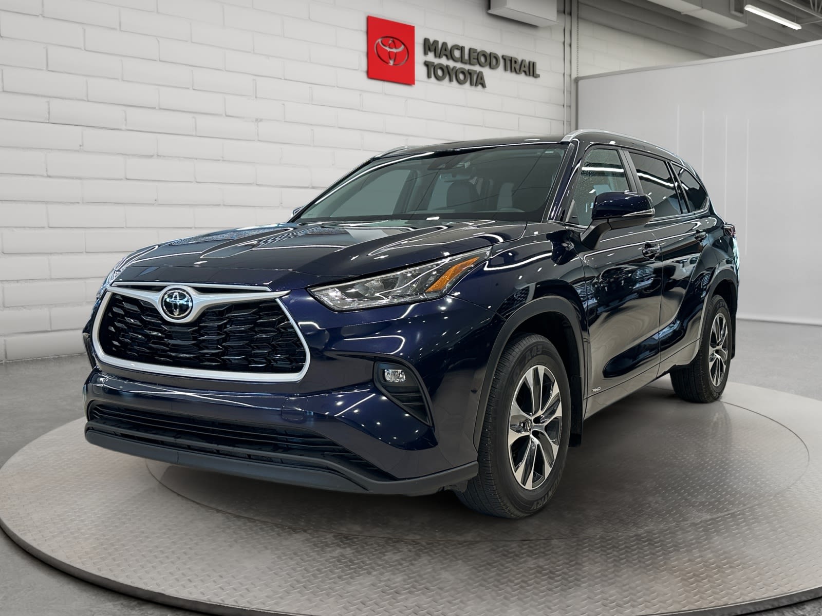 2026 Toyota Highlander Hybrid SUV / Crossover All-Wheel Drive Continuously Variable Transmission