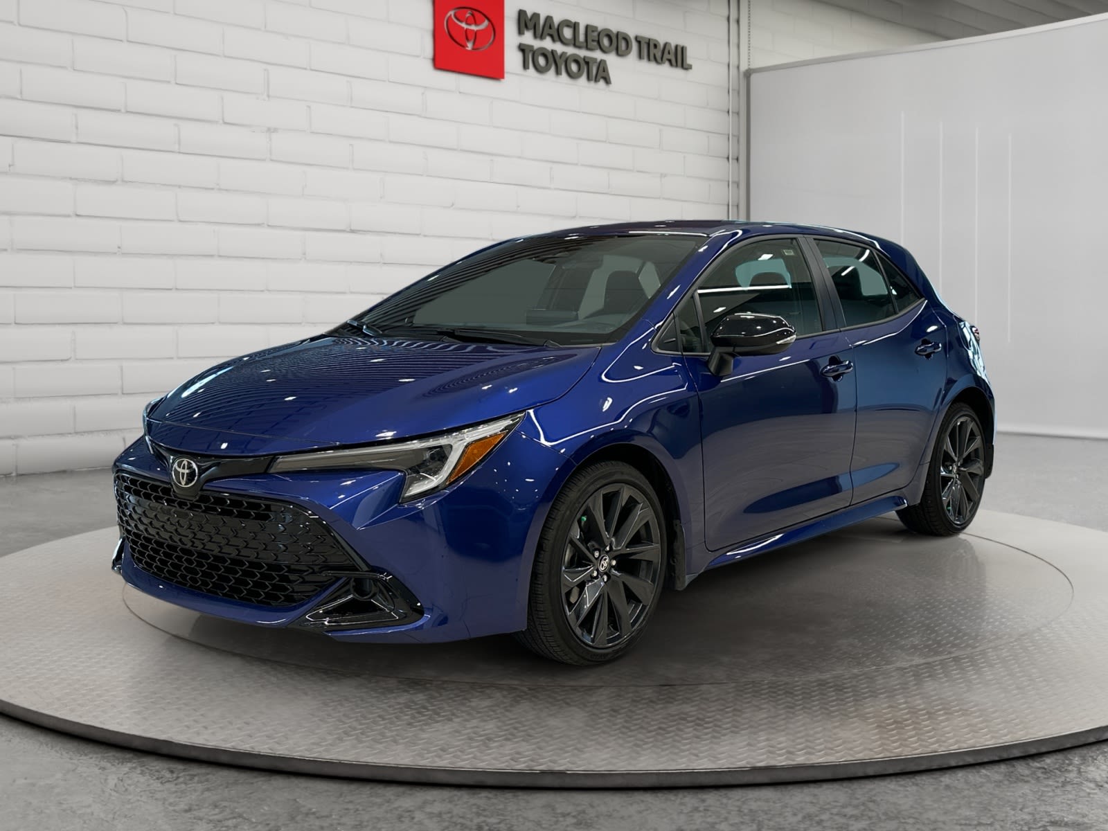 2026 Toyota Corolla Hatchback Hatchback Front-Wheel Drive Continuously Variable Transmission