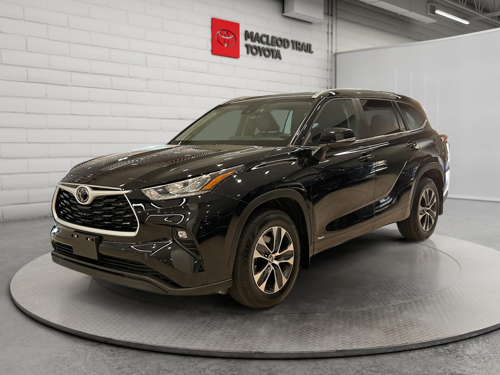  2026 Toyota Highlander Hybrid SUV / Crossover All-Wheel Drive Continuously Variable Transmission