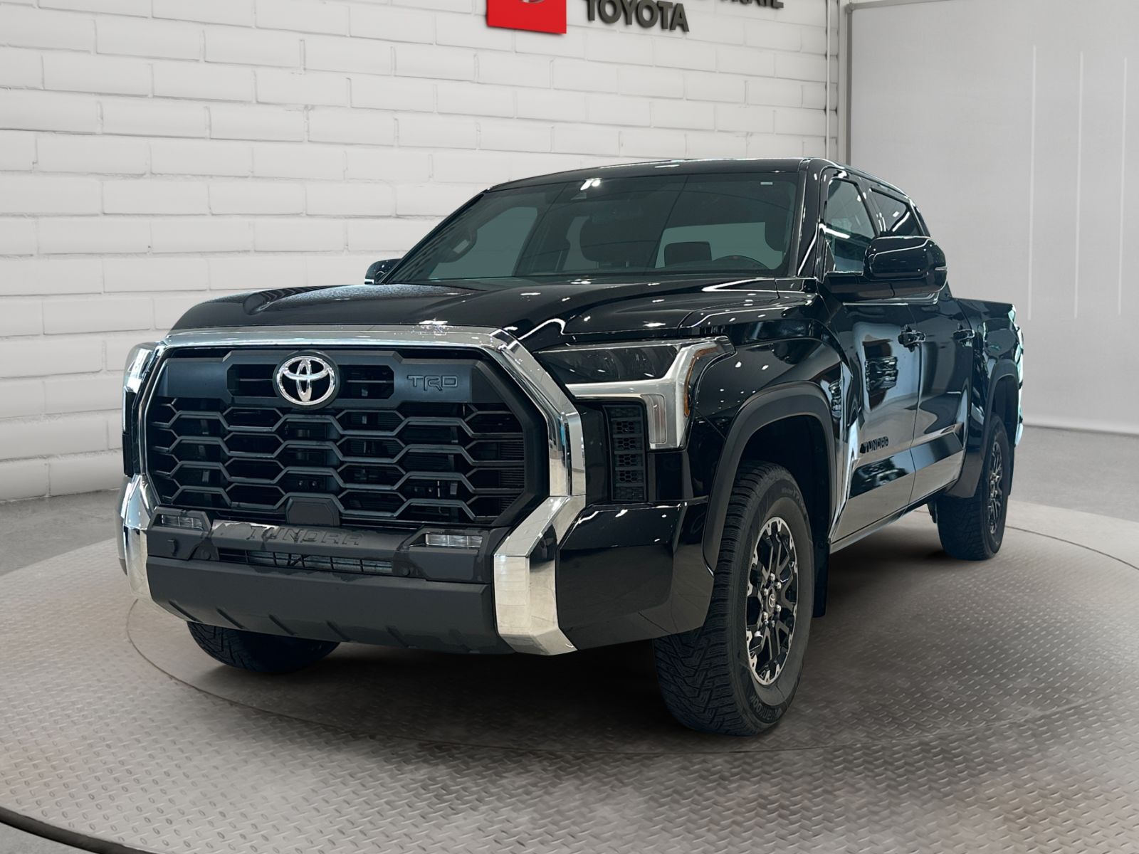  2025 Toyota Tundra Pickup Truck  Automatic
