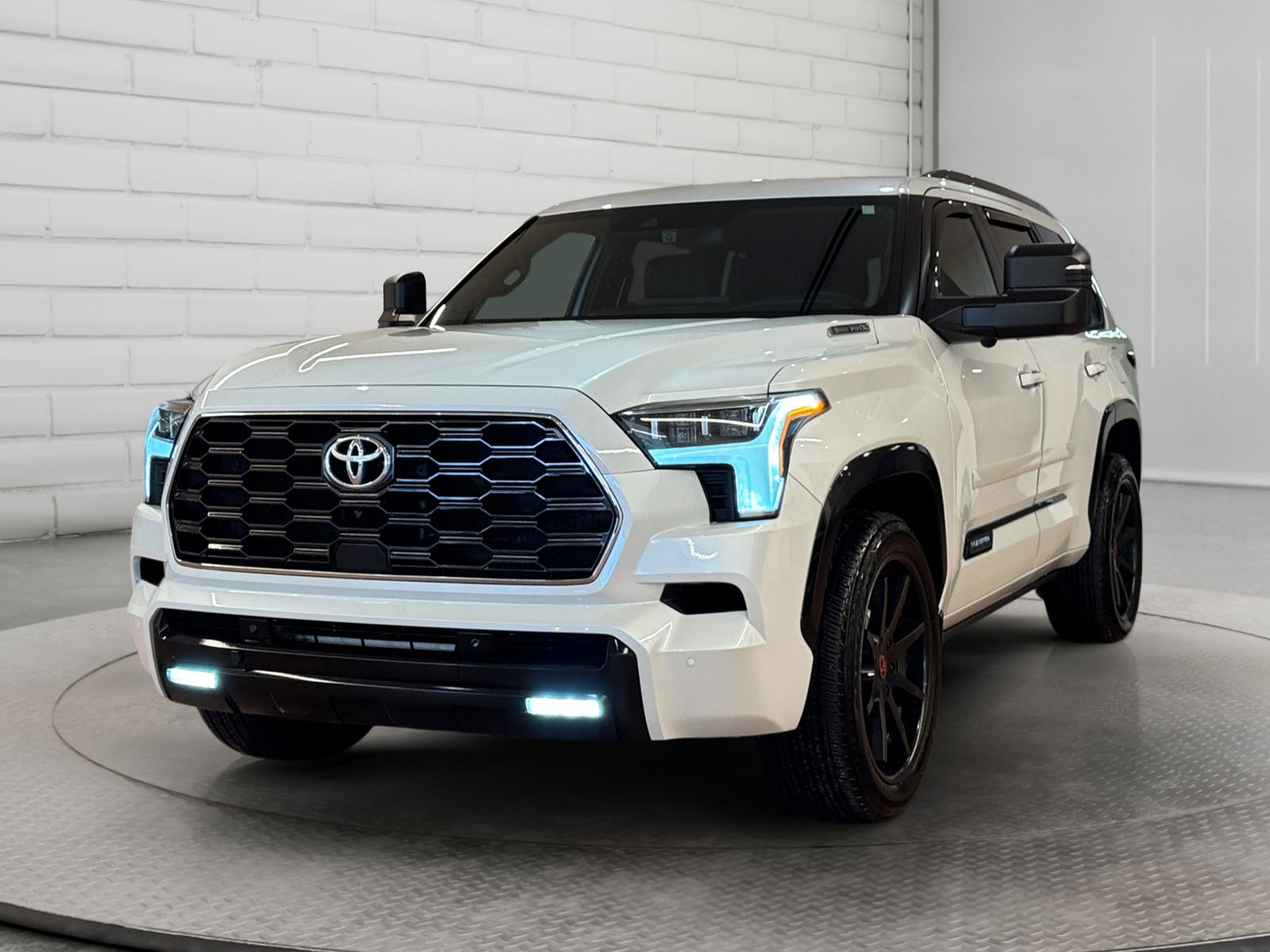 2024 Toyota Sequoia Platinum 4WD