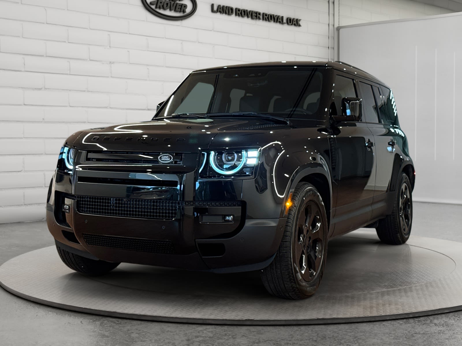  2026 Land Rover Defender SUV / Crossover All-Wheel Drive 8-Speed Automatic