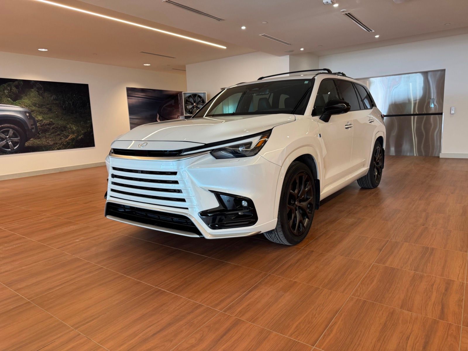 2024 Lexus TX Hybrid