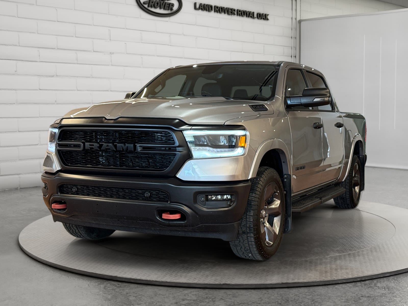 2024 RAM 1500 Pickup Truck Four-Wheel Drive 8-Speed Automatic