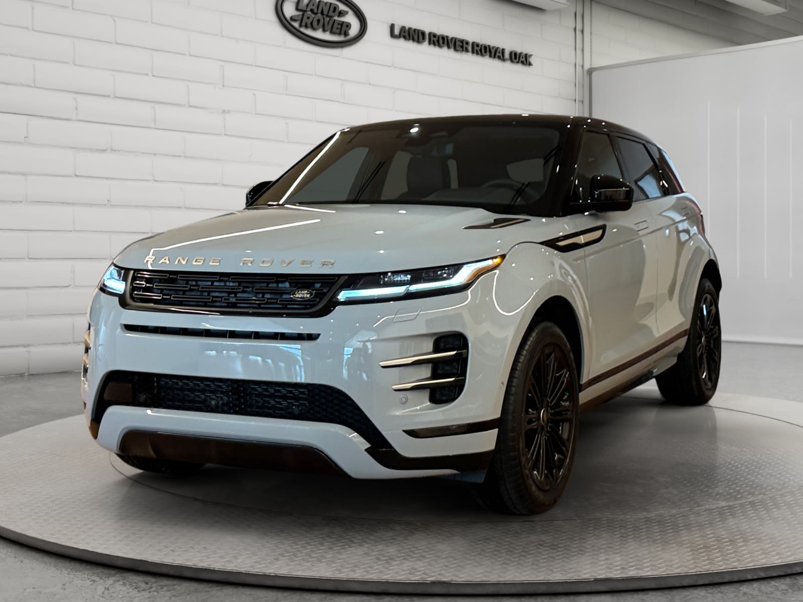 2026 Land Rover Range Rover Evoque SUV / Crossover All-Wheel Drive 9-Speed Automatic