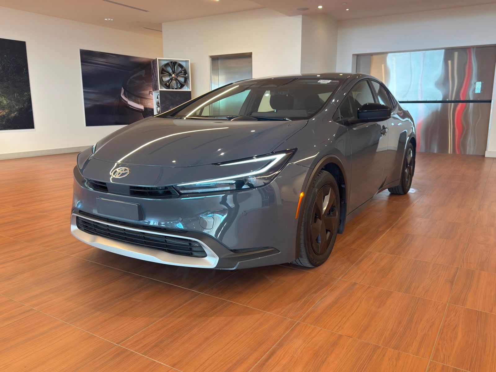  2023 Toyota Prius Prime Sedan  Continuously Variable Transmission