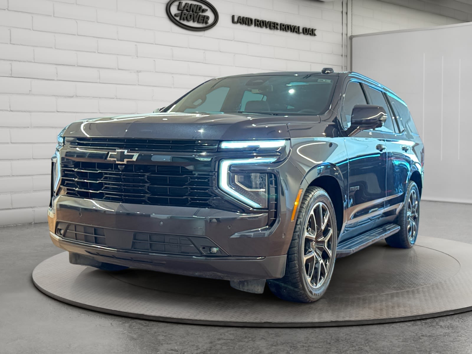 2025 Chevrolet Tahoe SUV / Crossover Four-Wheel Drive Automatic