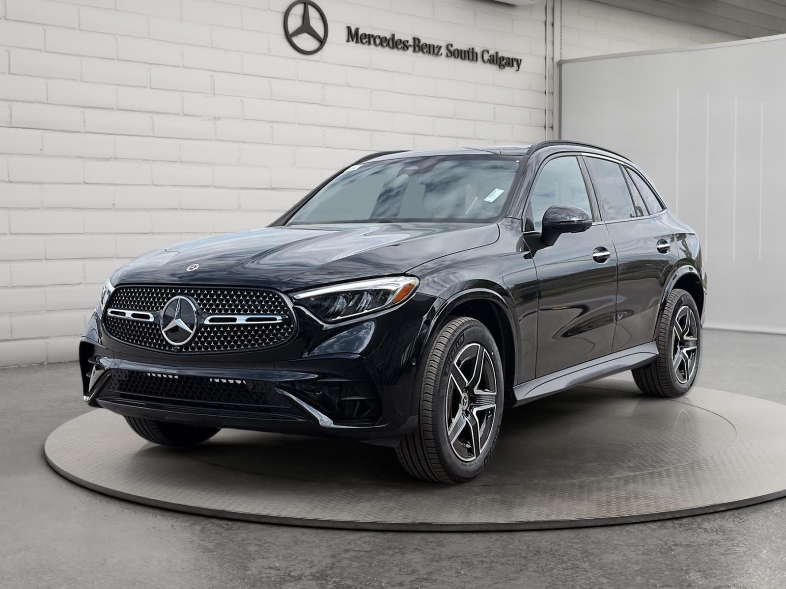 2026 Mercedes-Benz GLC 300 4MATIC   