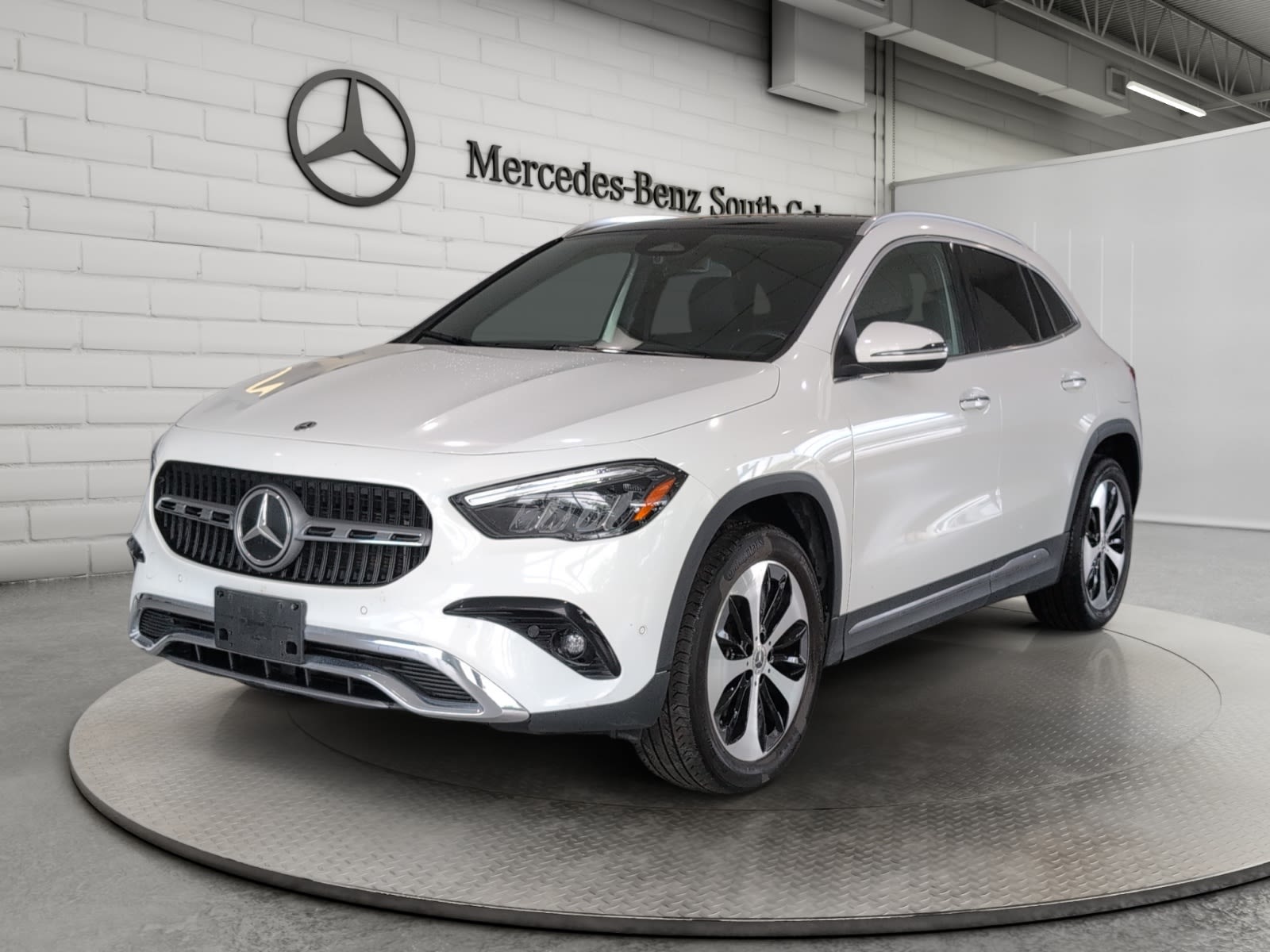  2024 Mercedes-Benz GLA SUV / Crossover All-Wheel Drive 8-Speed Automatic