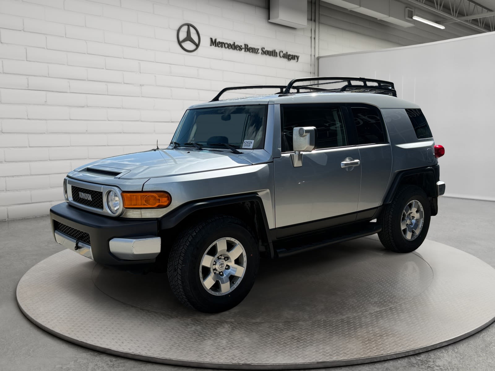 2007 Toyota FJ Cruiser SUV / Crossover Four-Wheel Drive