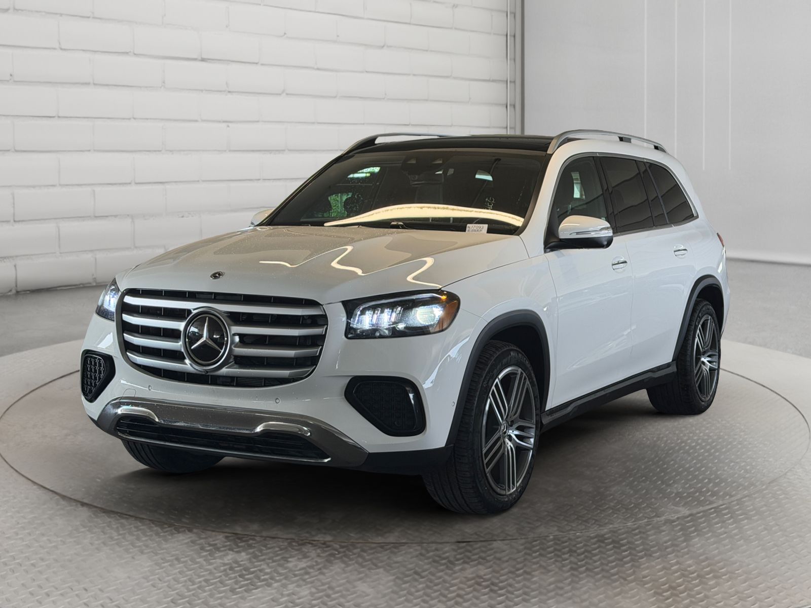  2026 Mercedes-Benz GLS 450 4MATIC   