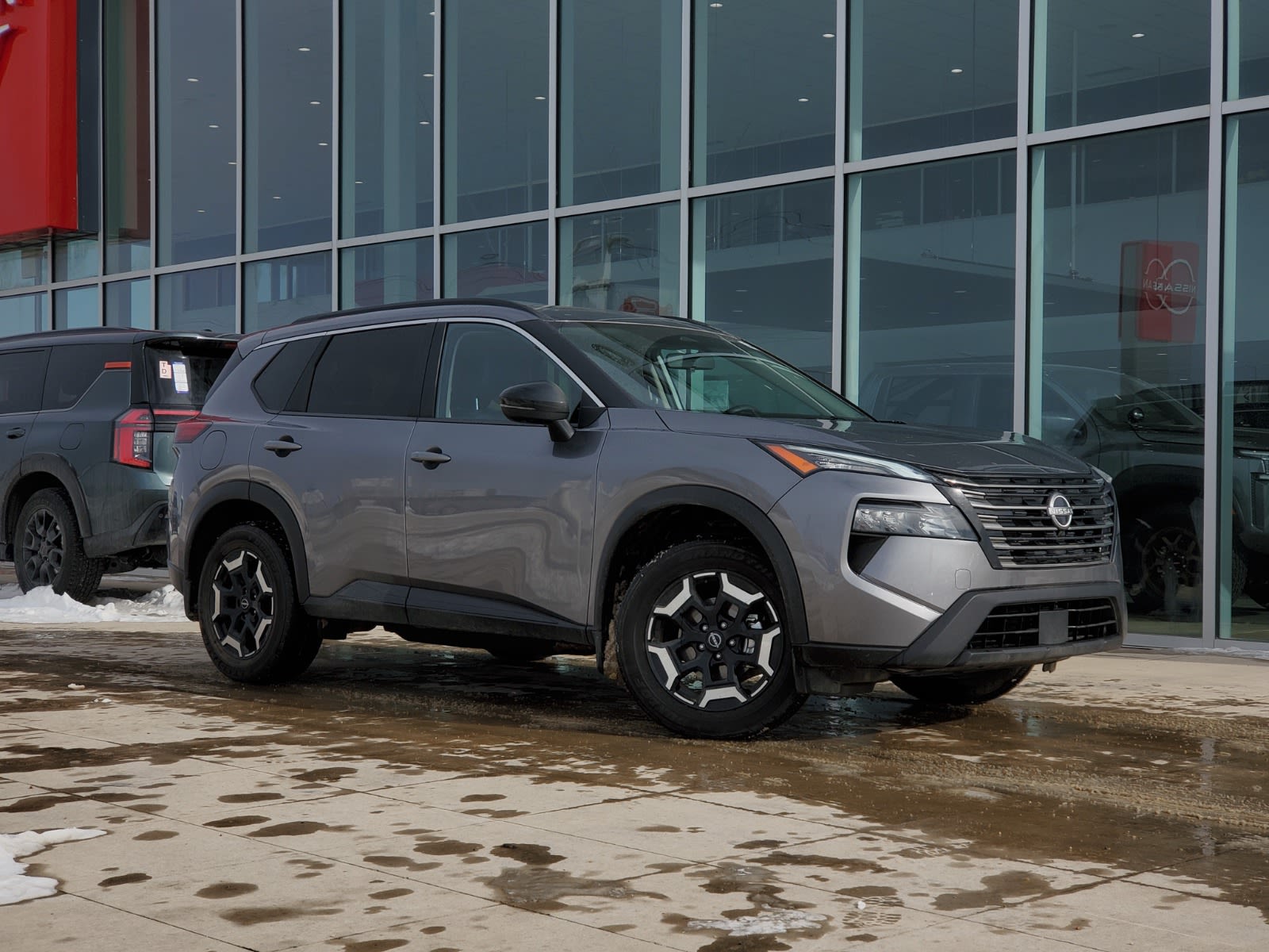 Nissan Rogue Midnight Edition AWD 2025