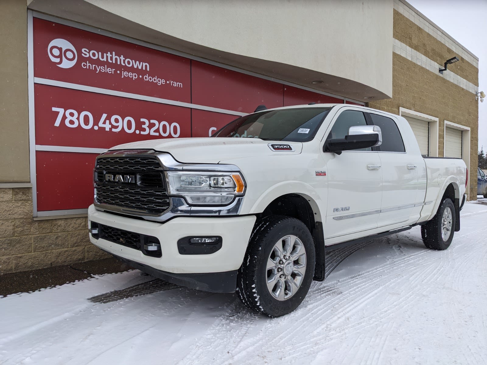 RAM 3500 Limited Mega Cab 4WD 2019