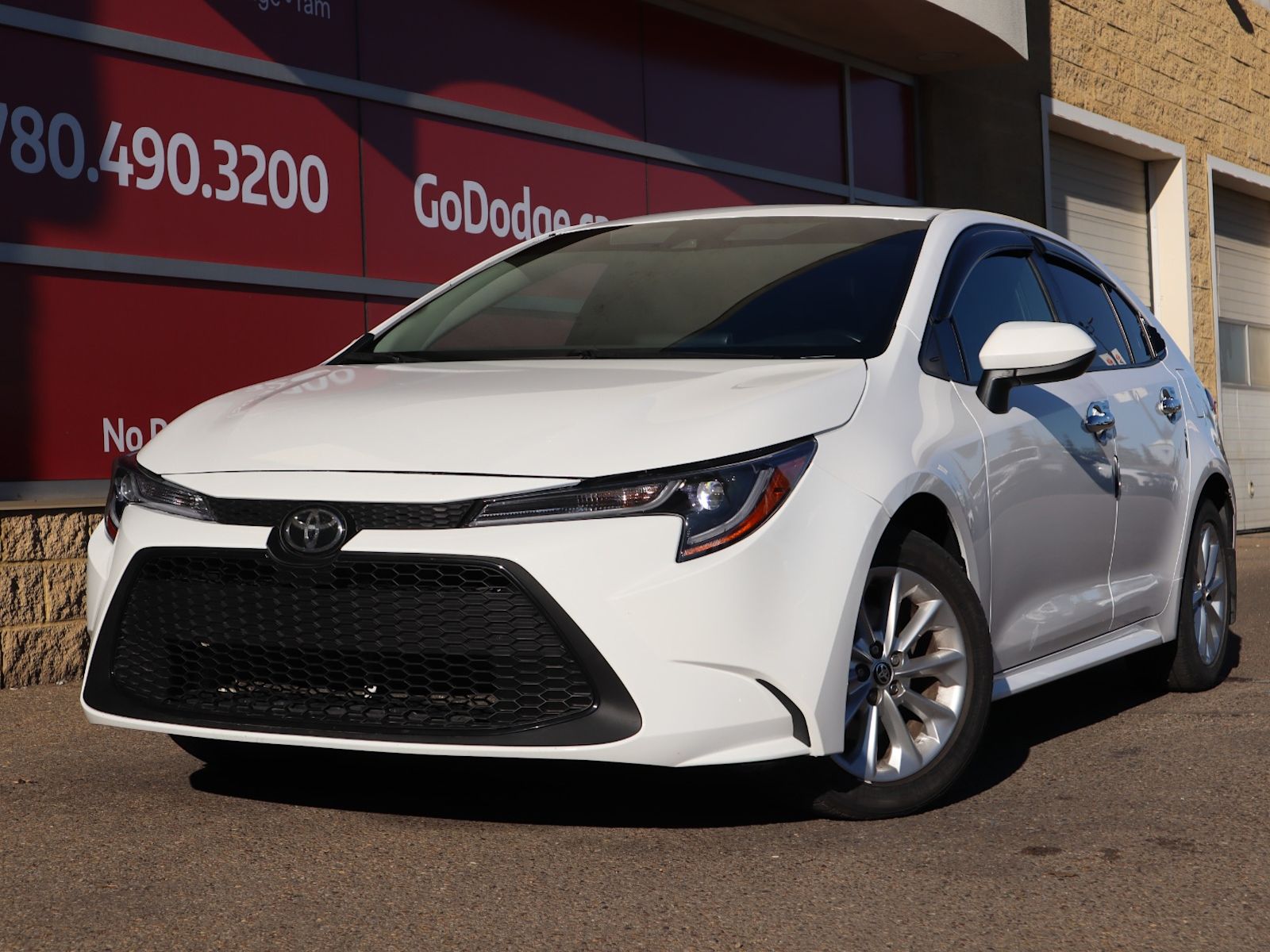 2022 Toyota Corolla LE FWD
