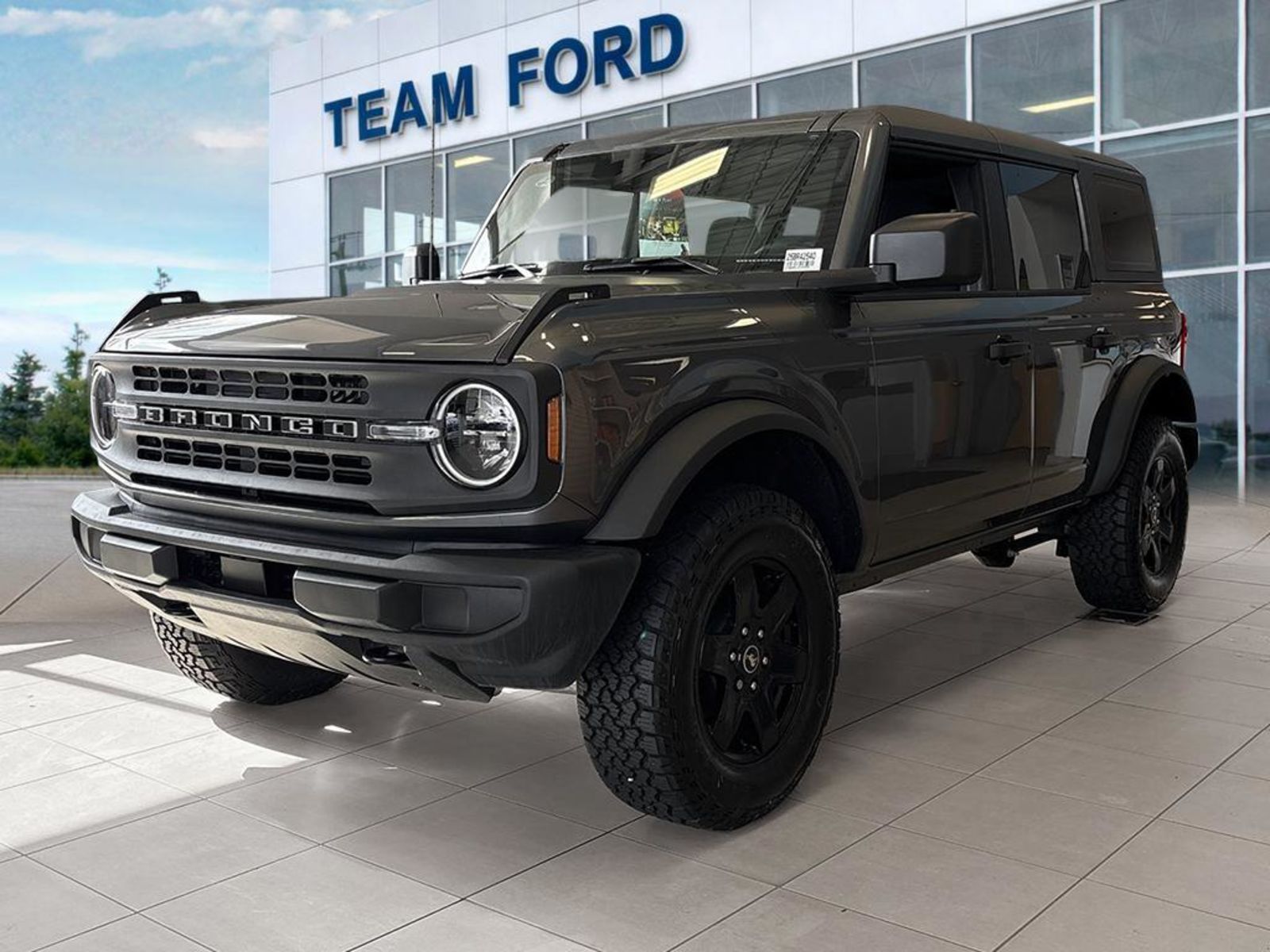 2025 Ford Bronco 4-Door 4WD