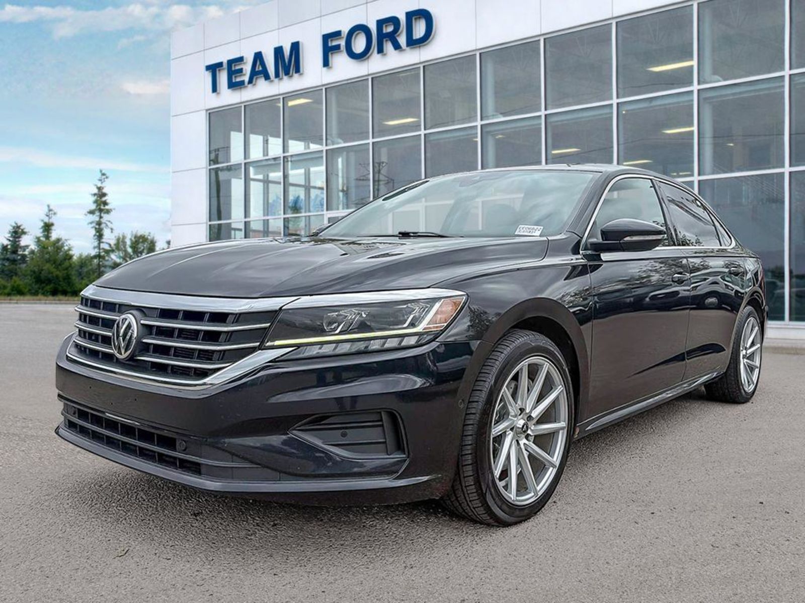 2020 Volkswagen Passat 2.0T SEL FWD