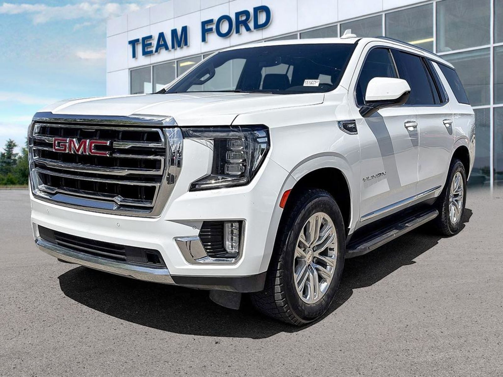 GMC Yukon SLT 4WD 2023 VUS  Quatre roues motrices Automatique