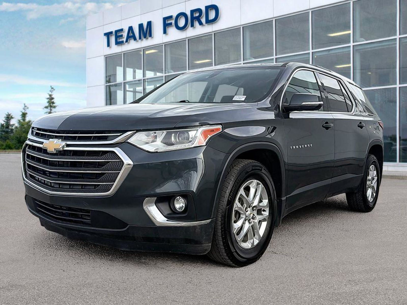  2018 Chevrolet Traverse LT Cloth AWD   