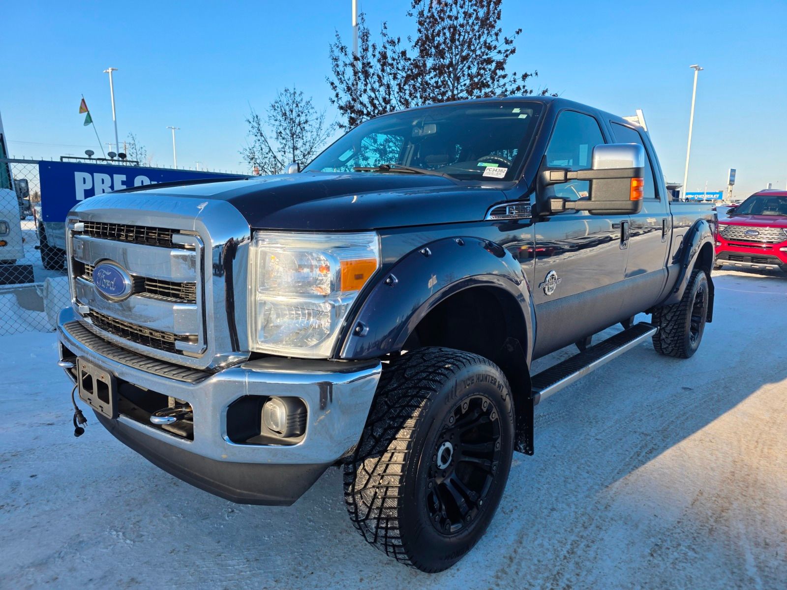 Ford F-350 Super Duty Lariat Crew Cab 4WD 2016