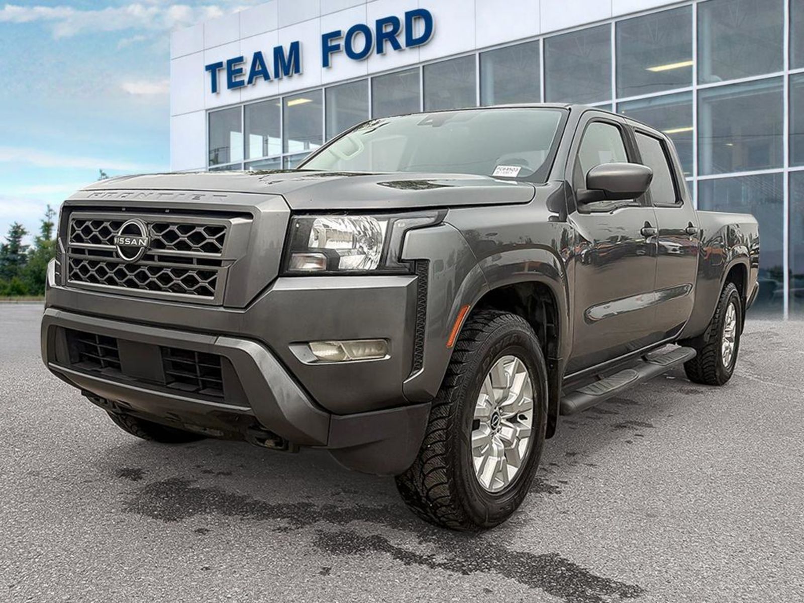  2022 Nissan Frontier SV Crew Cab LB 4WD   