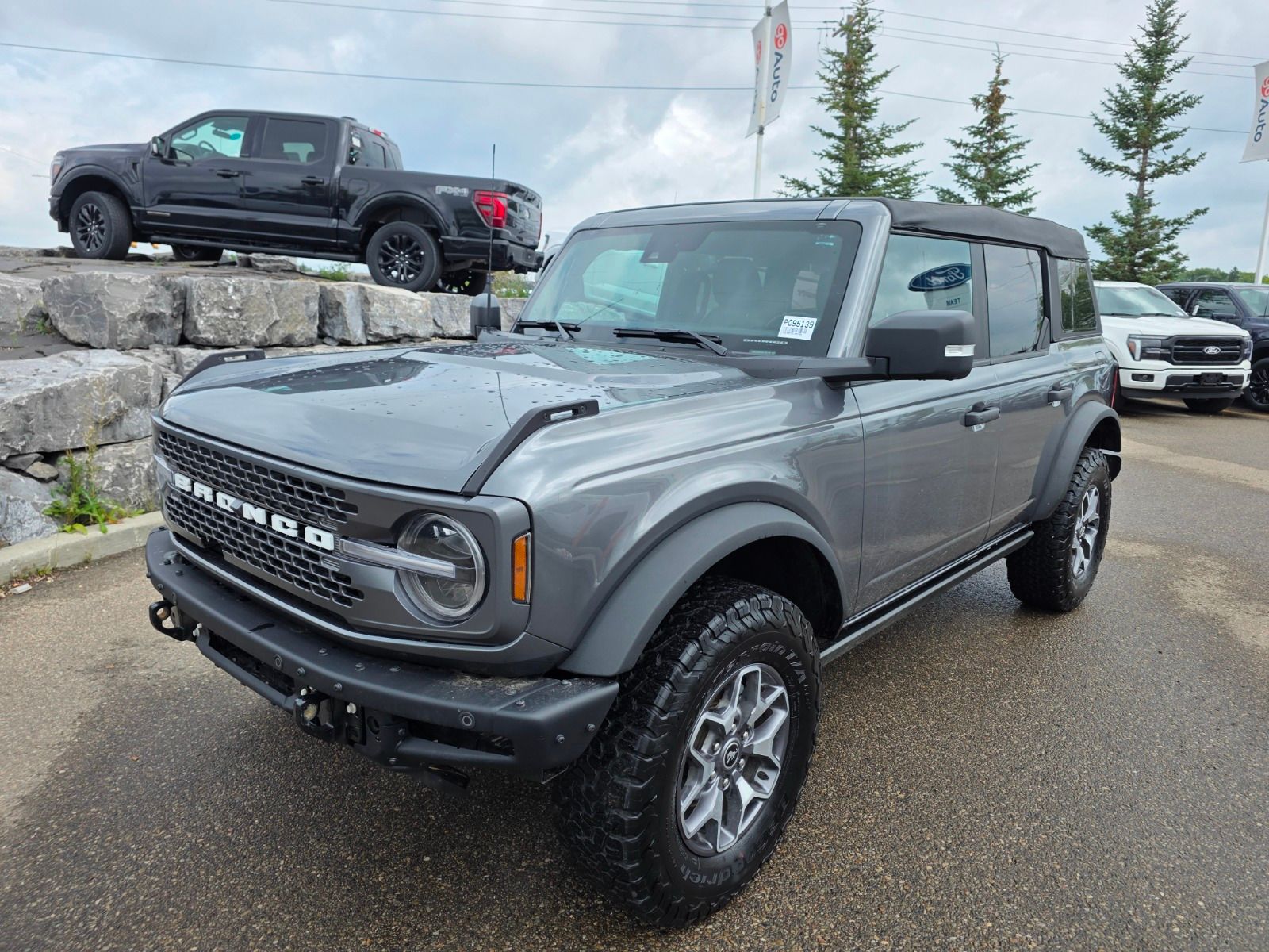 2024 Ford Bronco Badlands 4-Door 4WD SUV / Crossover Four-Wheel Drive Automatic