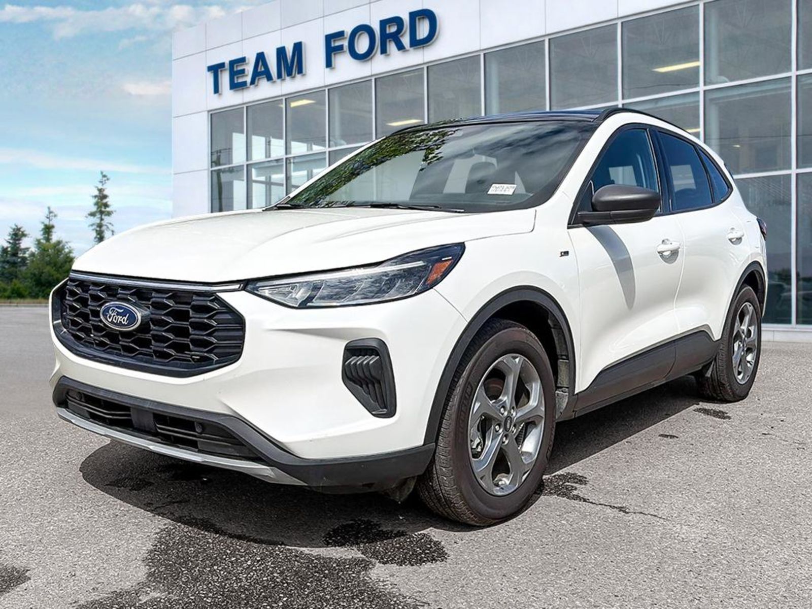  2025 Ford Escape Hybrid ST-Line AWD SUV / Crossover  Continuously Variable Transmission