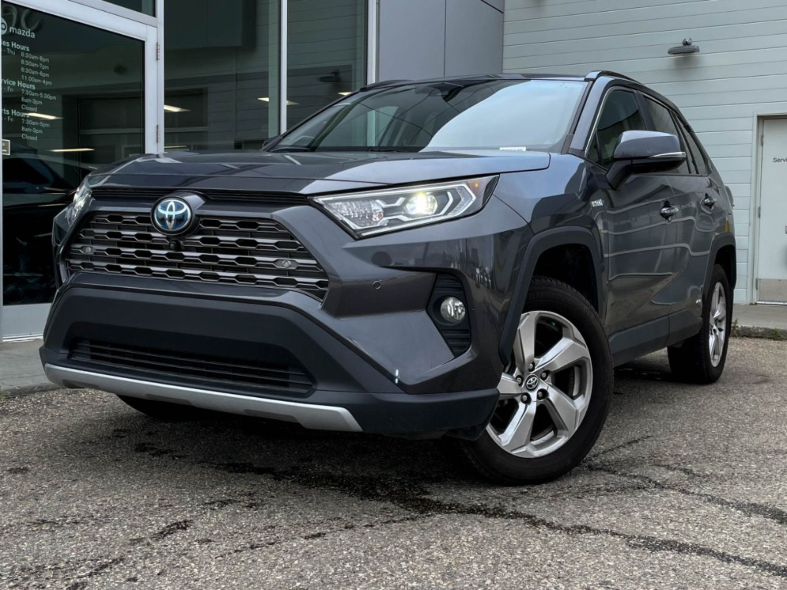 2019 Toyota RAV4 Hybrid Limited | Edmonton Motor Dealer Association ...