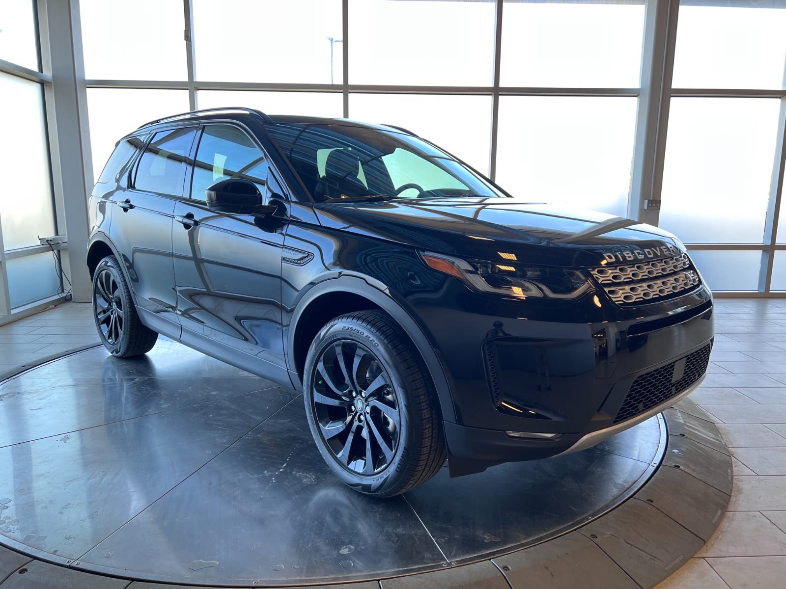2023 Land Rover Discovery Sport SE Edmonton Motor Dealer Association