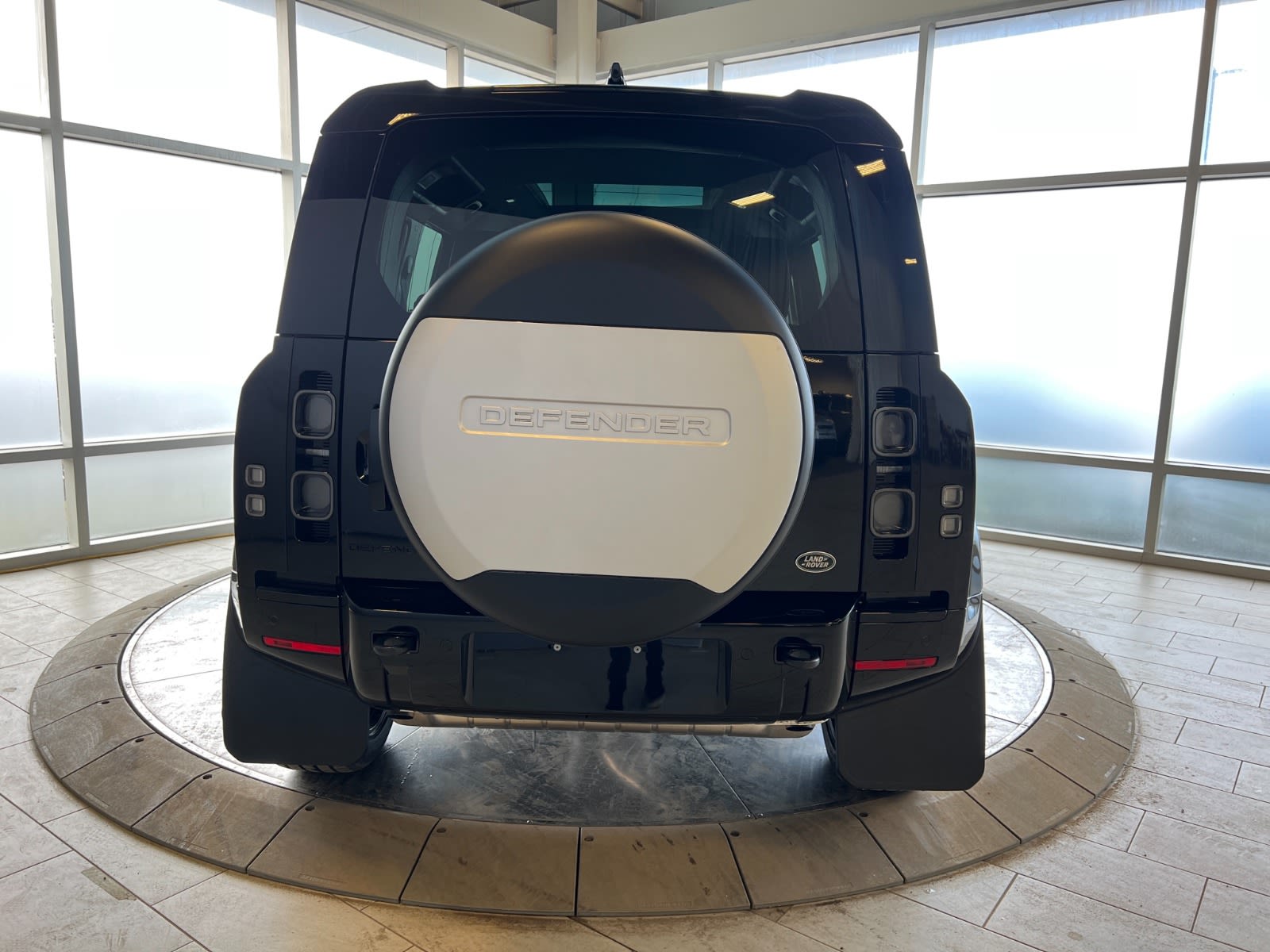 2023 Land Rover Defender X | Edmonton Motor Dealer Association ...