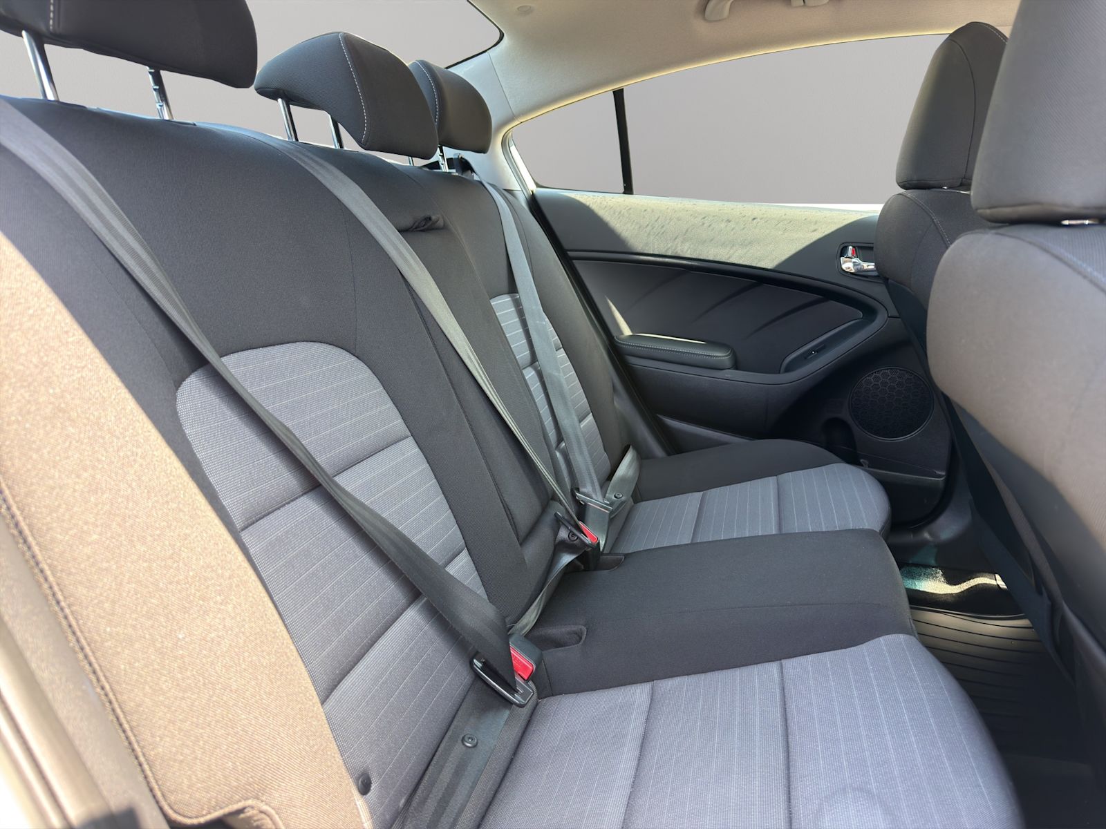 2016 Kia Forte 2.0L EX, 温哥华, 全款车