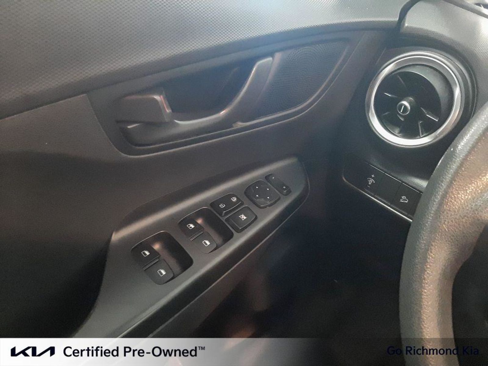 2022 Hyundai Kona Essential AWD, Vancouver, Cash