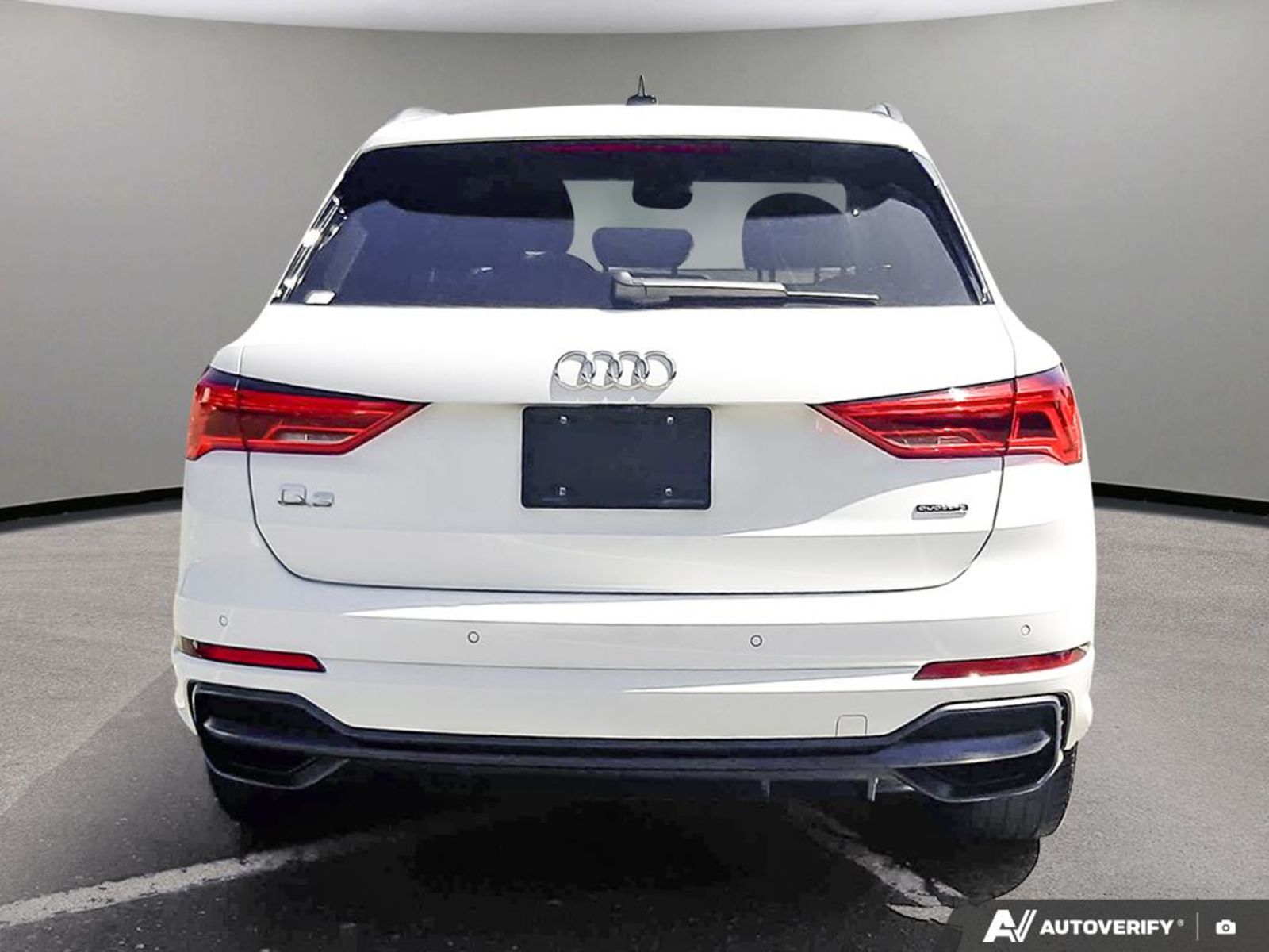 2020 Audi Q3 45 Technik, Vancouver, Cash