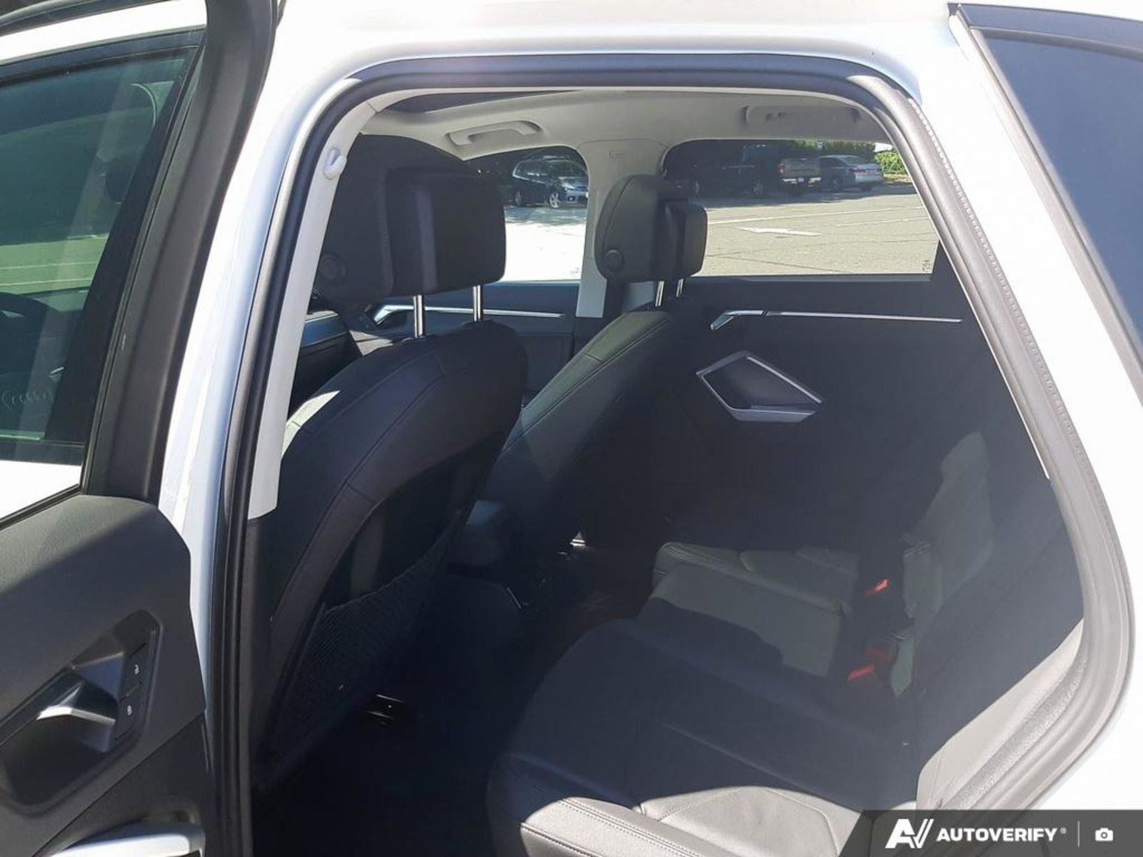 2020 Audi Q3 45 Technik, Vancouver, Cash