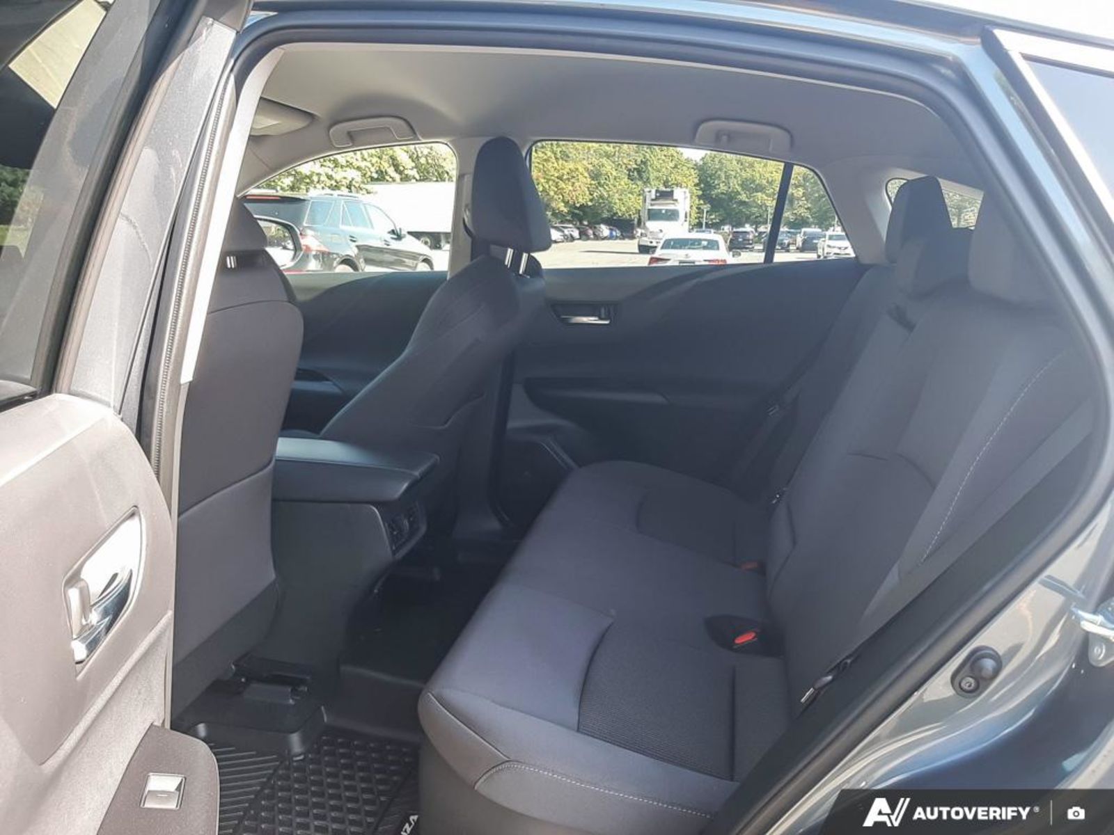 2022 Toyota Venza LE, Vancouver, Cash