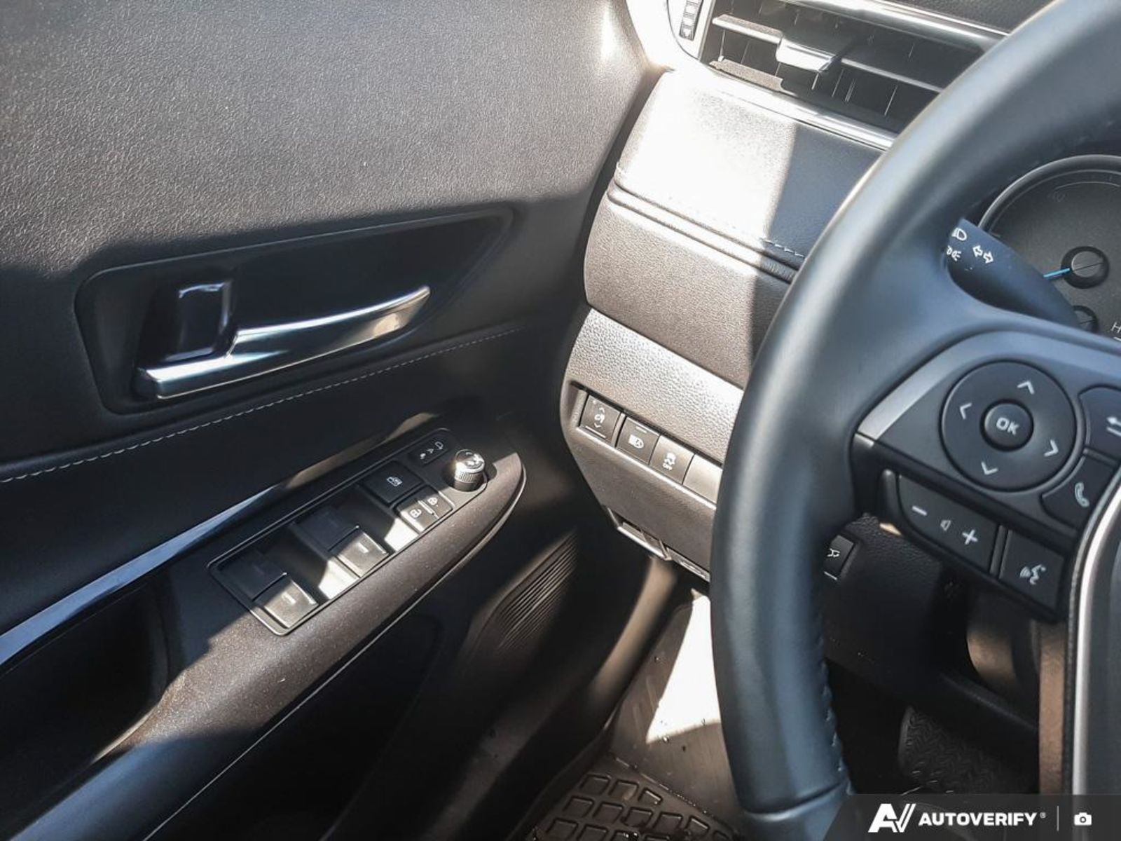 2022 Toyota Venza LE, Vancouver, Cash