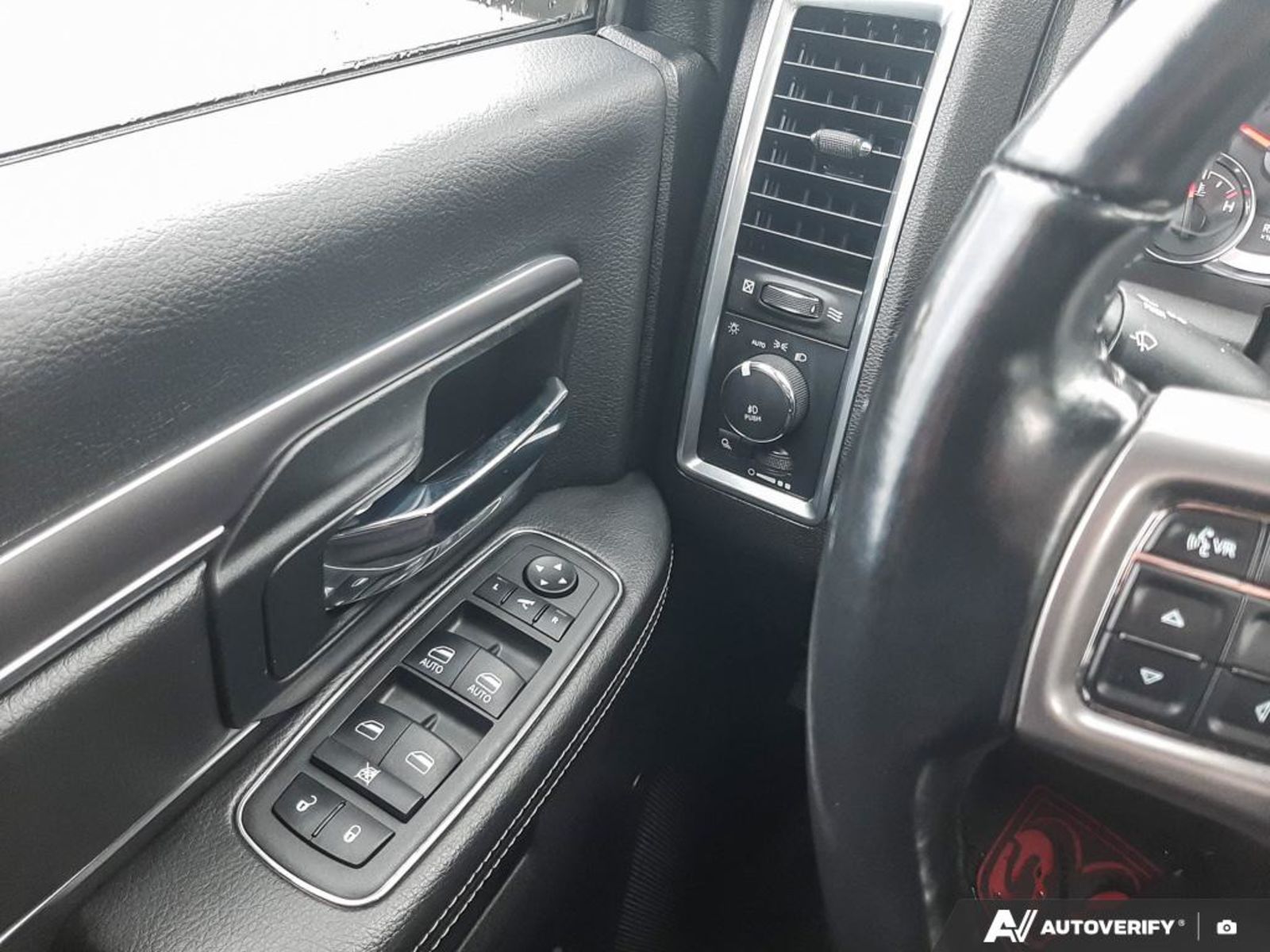 2022 RAM 1500 Classic SLT, 温哥华, 全款车