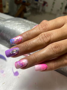 Nails Ximena